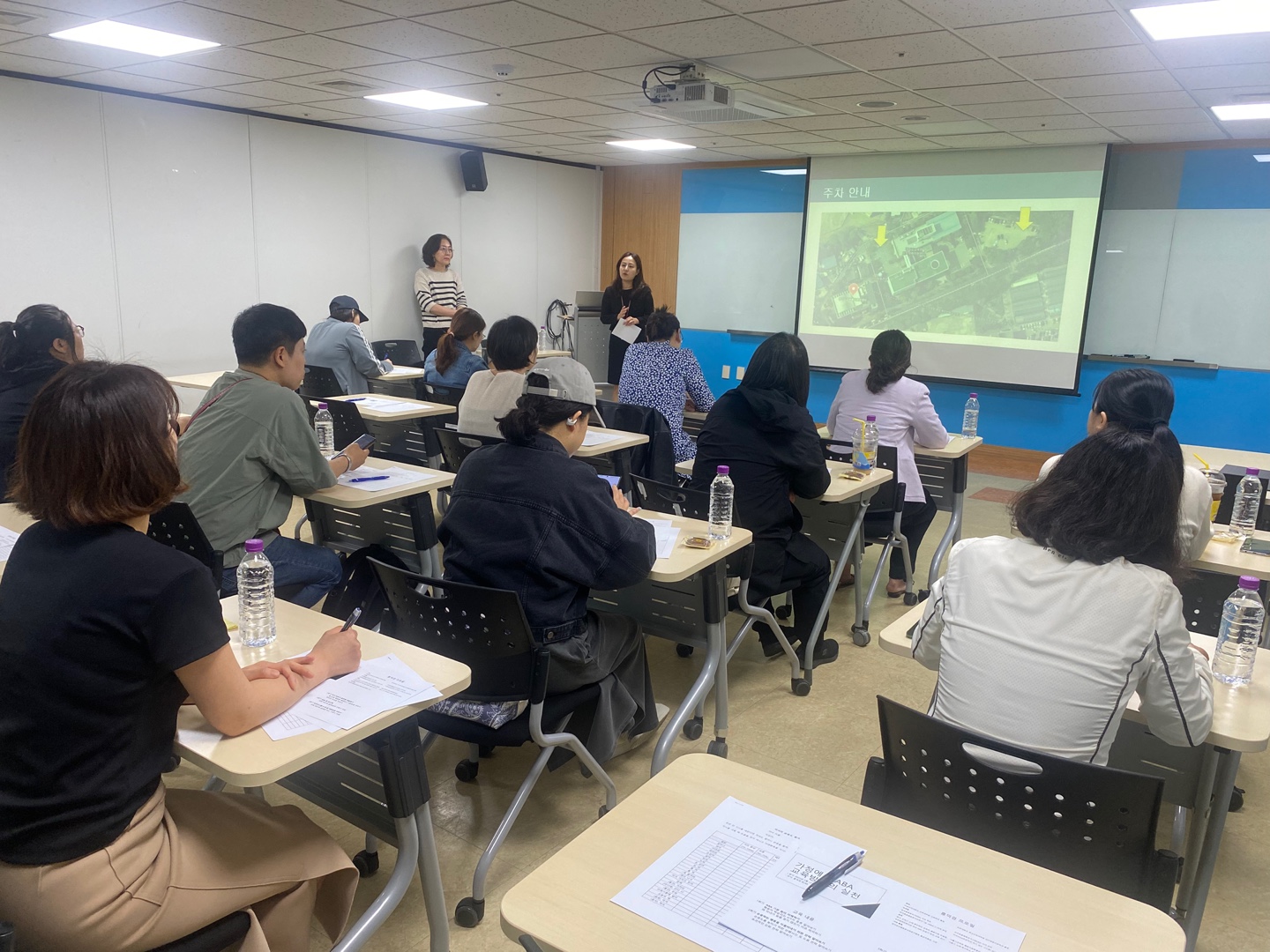 장애학생 행동 이해, 가정에서도 함께  수원교육지원청, 학부모 대상 행동지원 연수 운영2 이미지