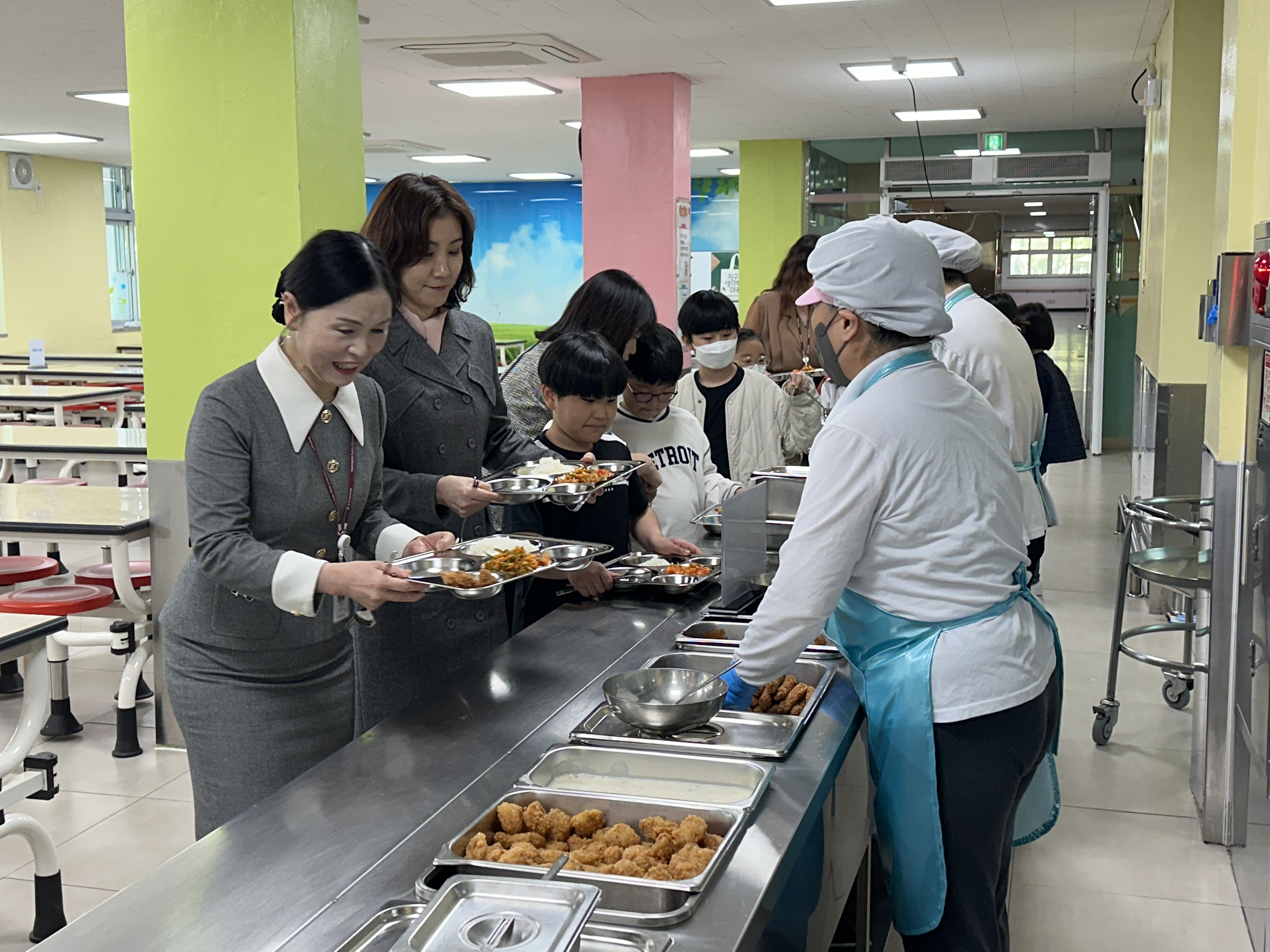 수원교육지원청, 간부공무원 특별 위생점검 실시3 이미지