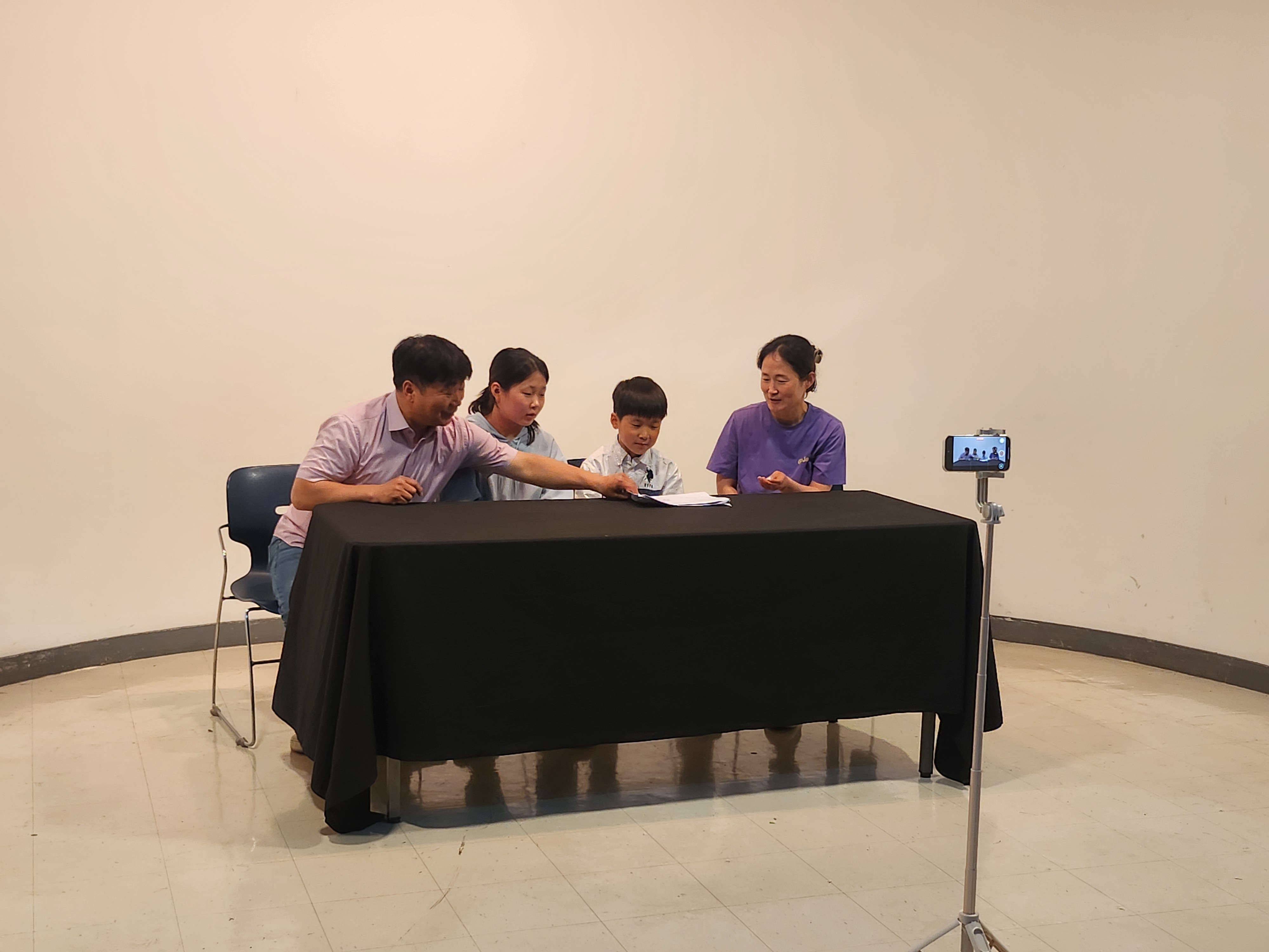 군포의왕교육지원청 가정연계 인성교육  ‘미디어리터러시 가족캠프’성료3 이미지