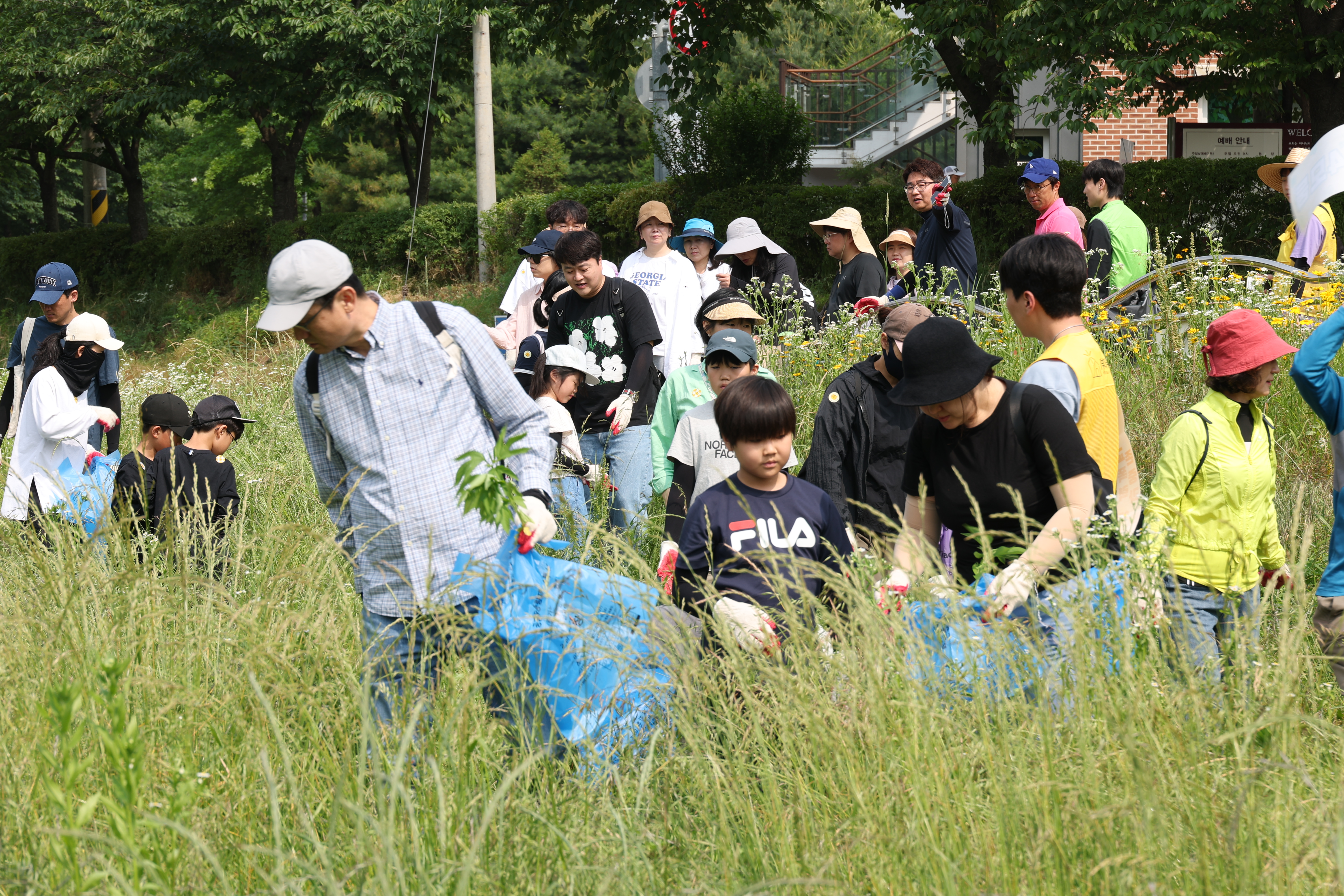수원교육지원청, 가족과 함께하는  ‘2025 수원 에코패밀리 캠프’ 개최5 이미지