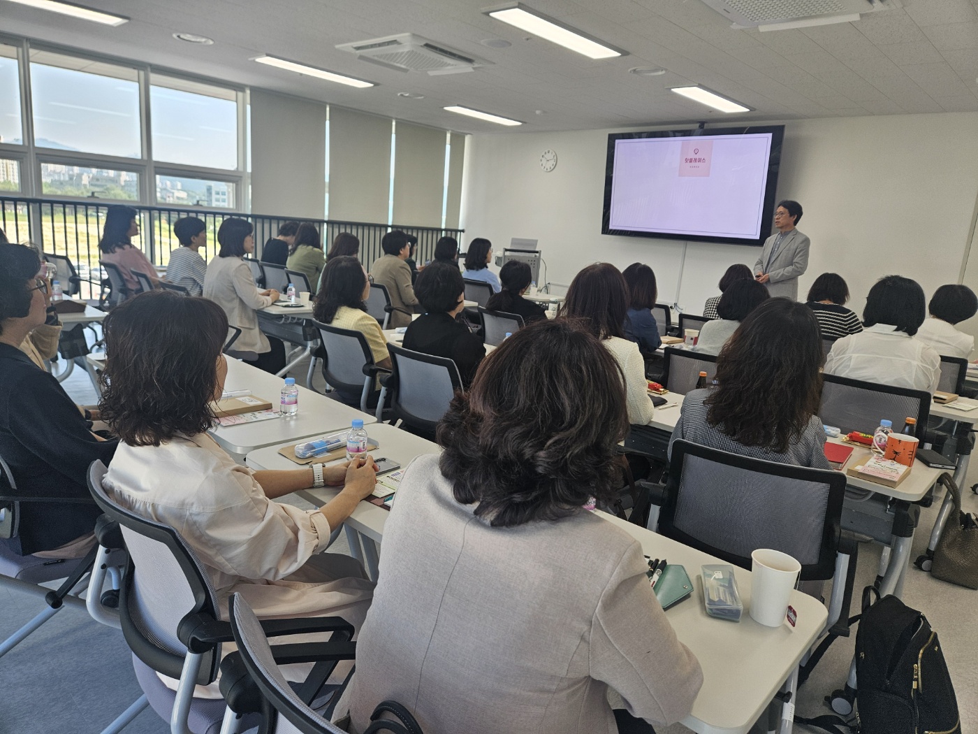 경기도교육청북부유아체험교육원,  ‘체험원 옆 미술관’ 공간, 체험, 예술 중심 연수 운영2 이미지