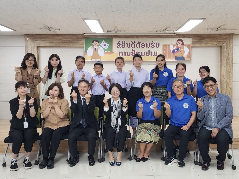 의정부교육지원청, 라오스 농아센터 복합특수학급 견학 초청5 이미지