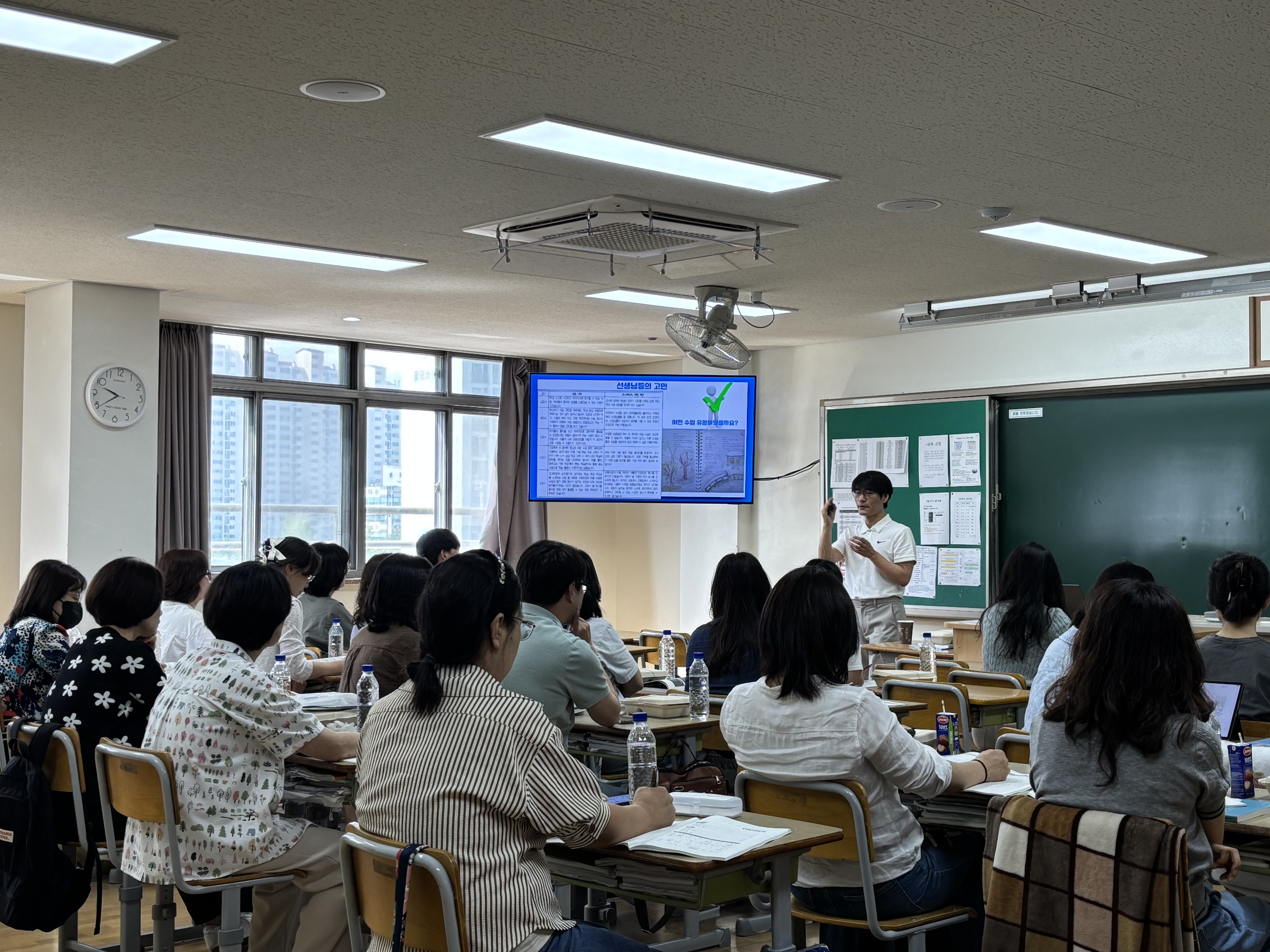 수원교육지원청, 2025 상반기 중등 수업나눔 한마당 운영2 이미지