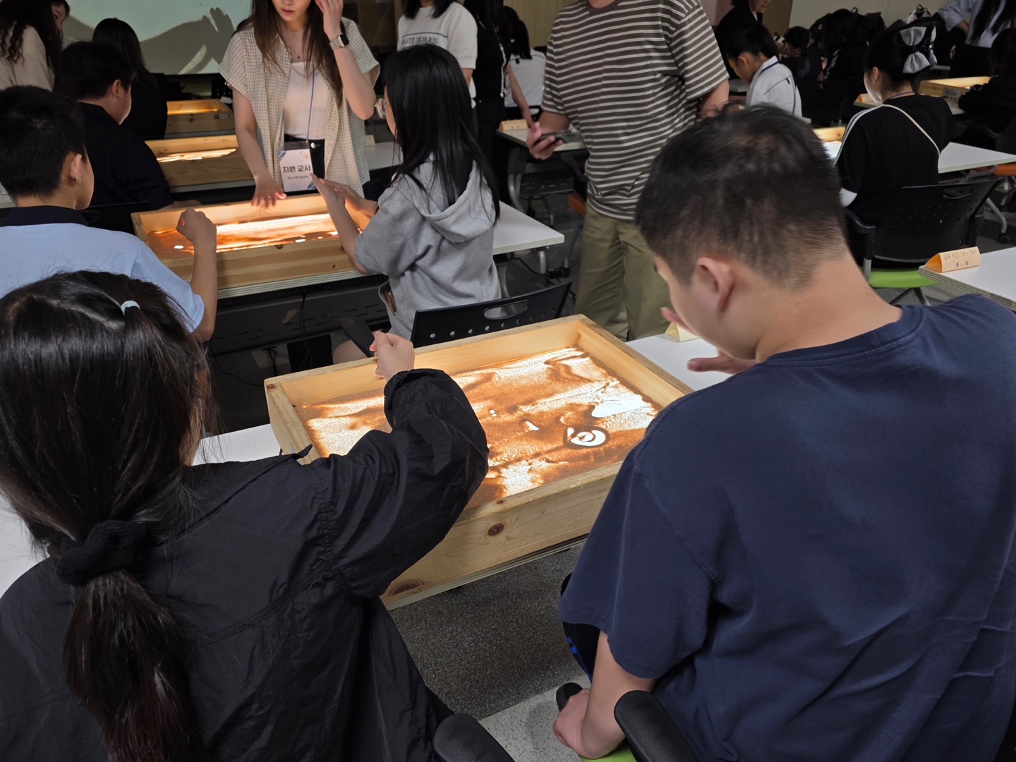 의정부교육지원청, 장애학생과 함께 샌드아트로 펼친 아동·청소년 범죄 예방 이야기4 이미지