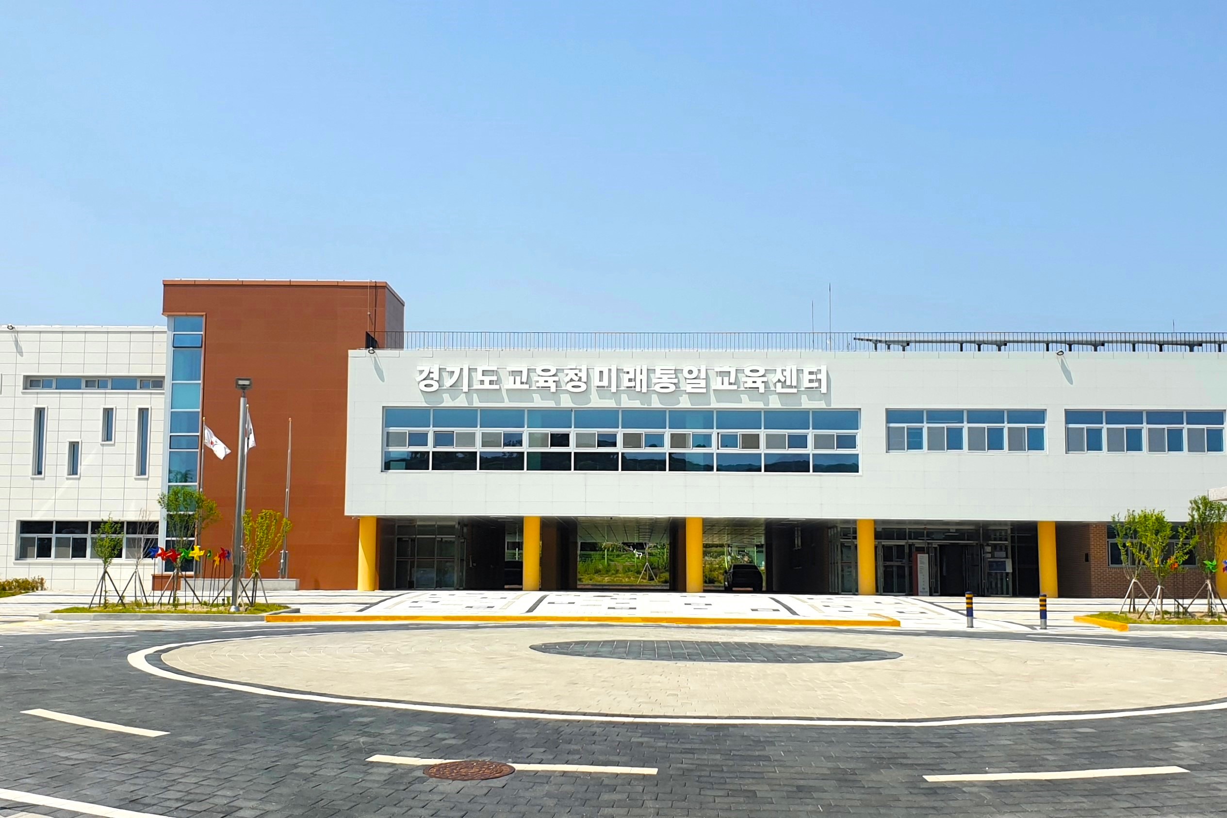 미래통일교육을 위한 안보 현장을 직접 가다  경기도교육청, ‘2025 안보 견학’ 실시2 이미지