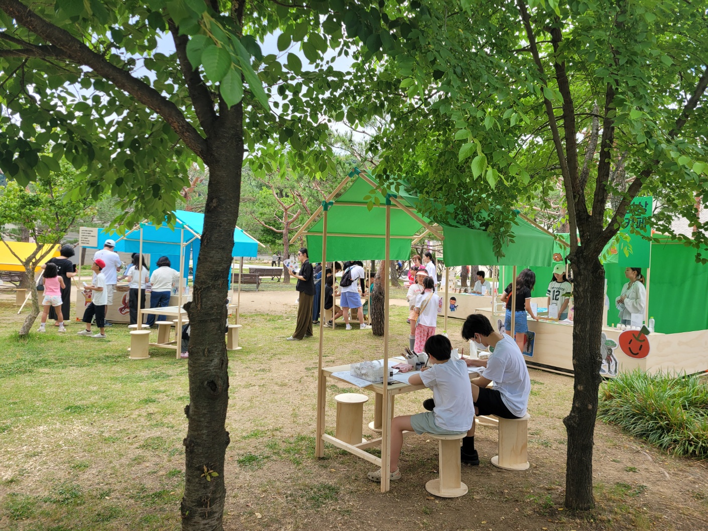 수원교육지원청, 수원시립미술관과 함께한 공유학교 축제‘꿈의 거래소: 상상력 마켓’성료2 이미지