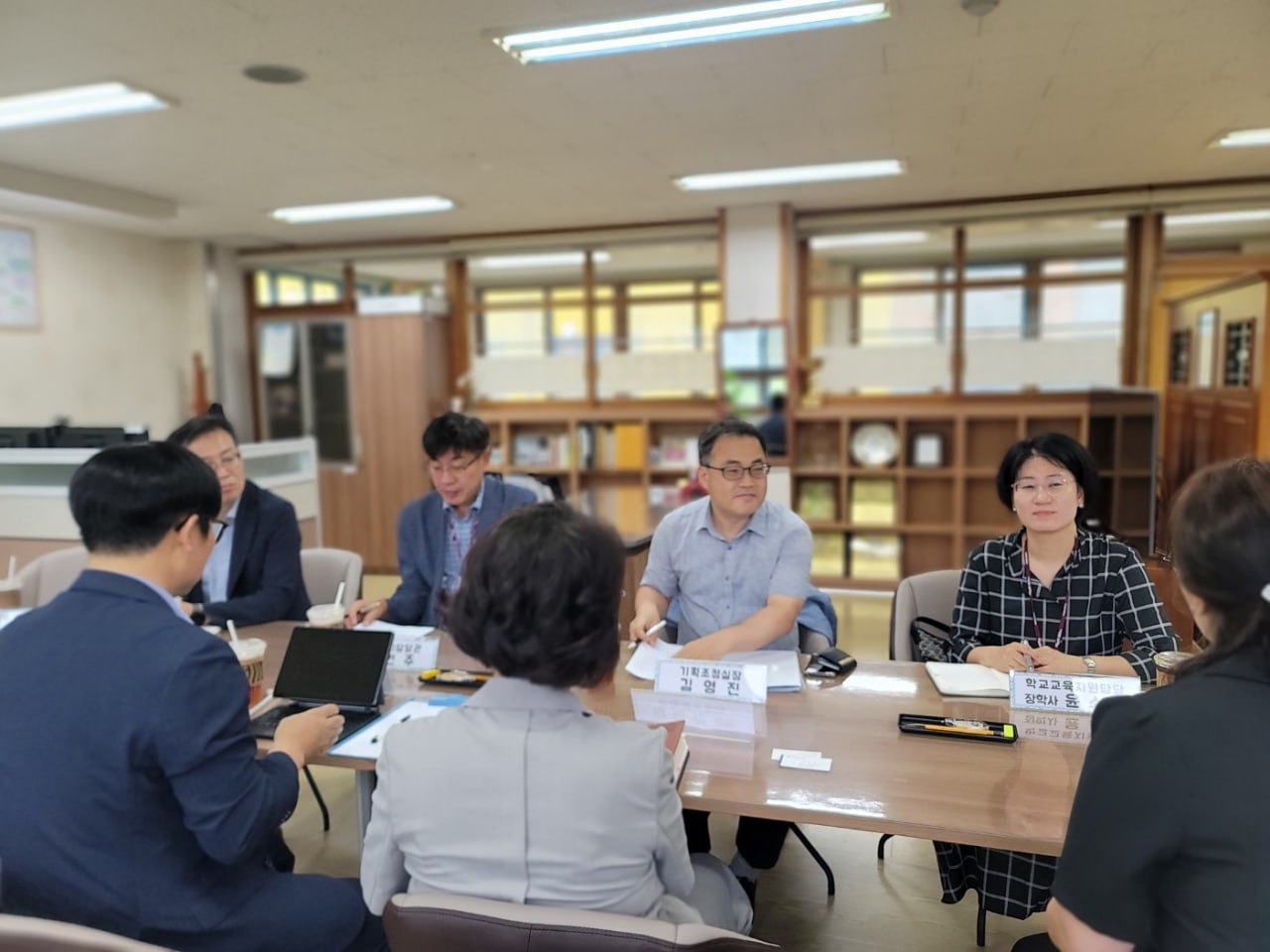 ‘교육활동에 전념하는 학교 만들기’  경기도교육청, 학교업무개선 위해 현장 속으로2 이미지