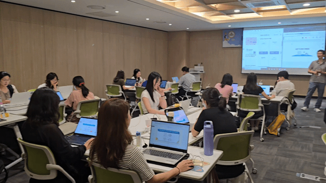 수원교육지원청, 초‧중등 교사 대상 하이러닝 활용 직무연수 운영… 방학 중에도 이어지는 교사들의 구슬땀2 이미지