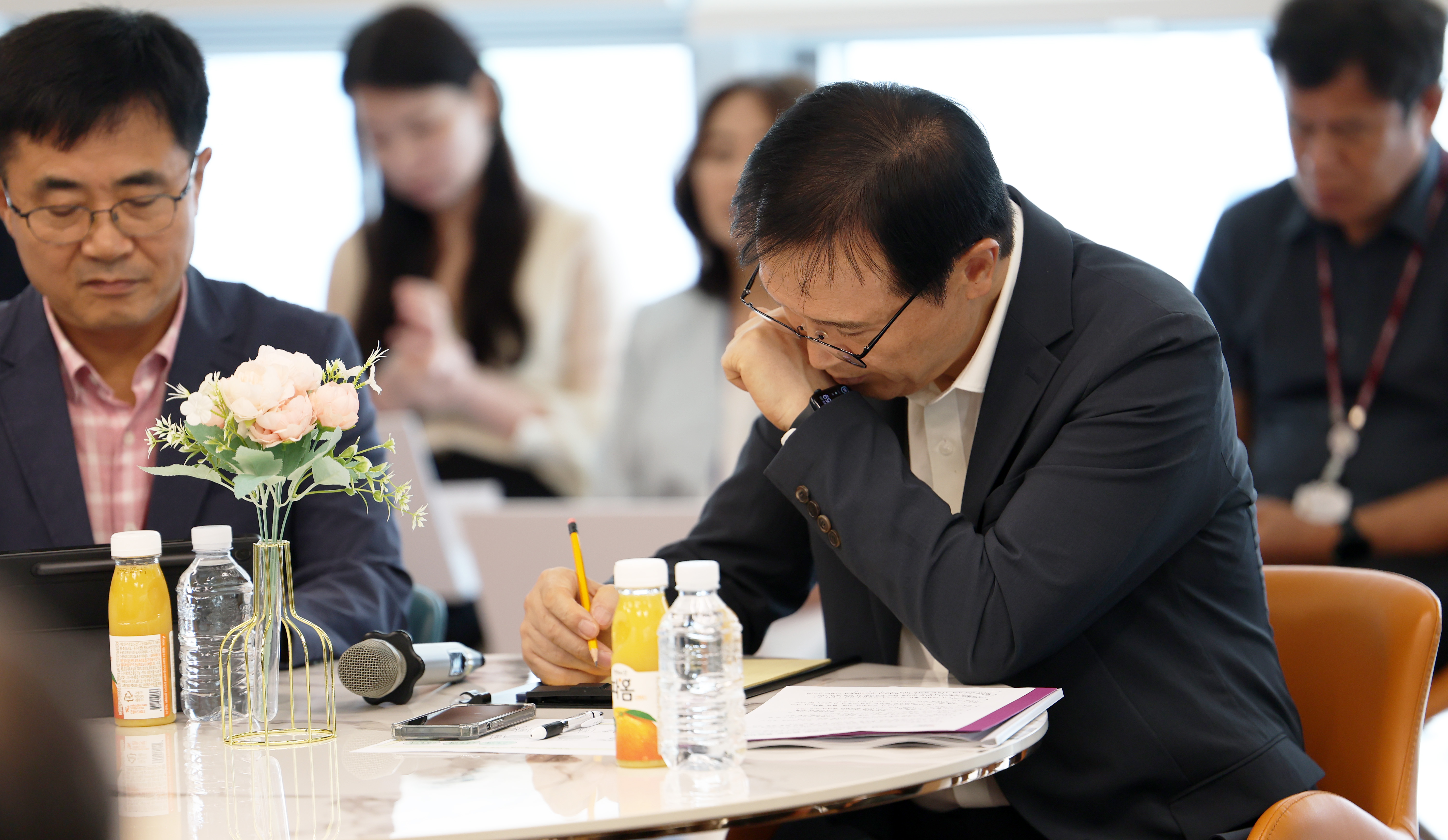 임태희 교육감, “직속기관 특성과 지역에 맞춰 미래교육청의 주요 정책 소화하는 역할 중요”2 이미지