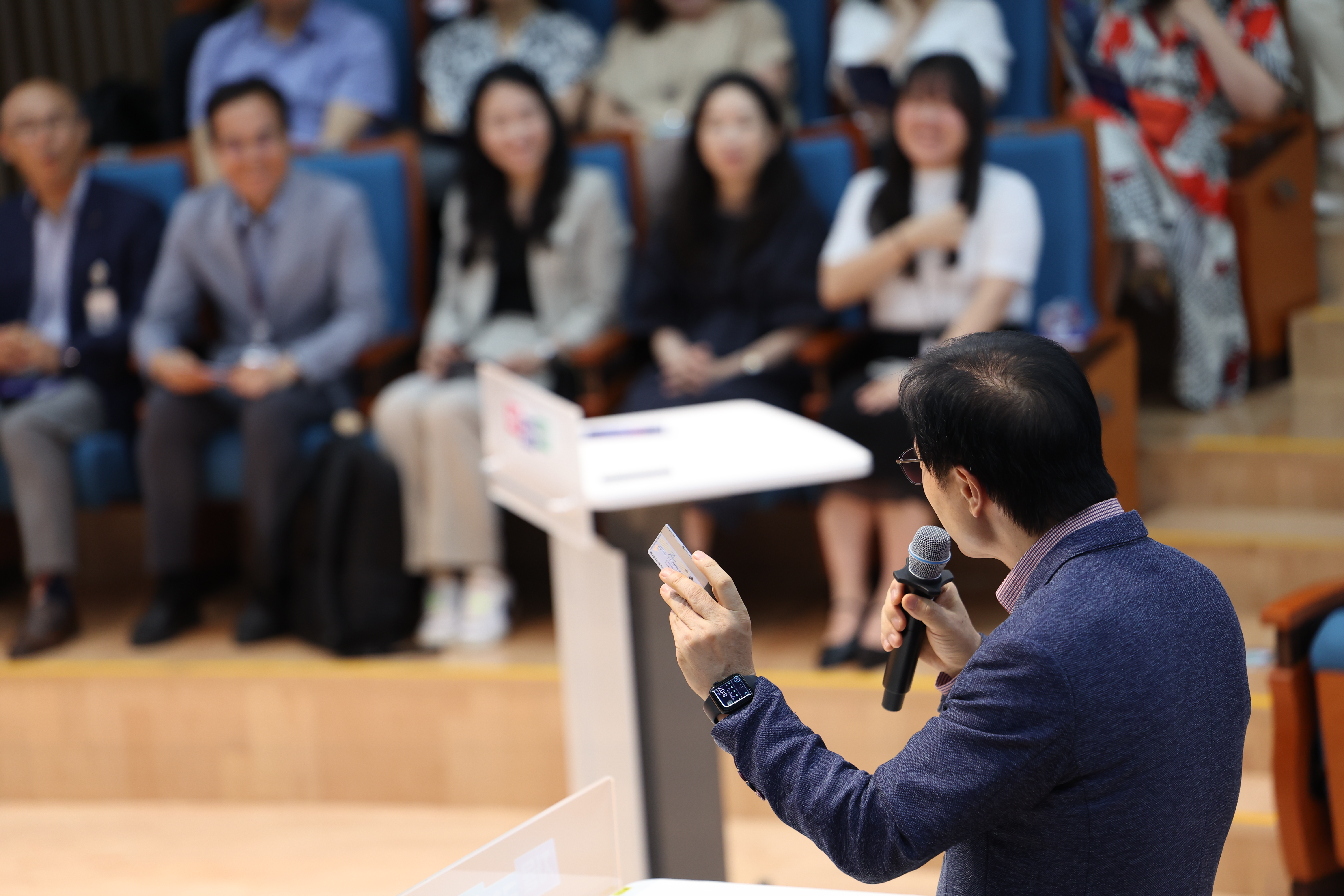 임태희 교육감, “미래 교육은 현장 교사가 만들어, 자긍심 갖고 변화의 역할 해주길 ”8 이미지