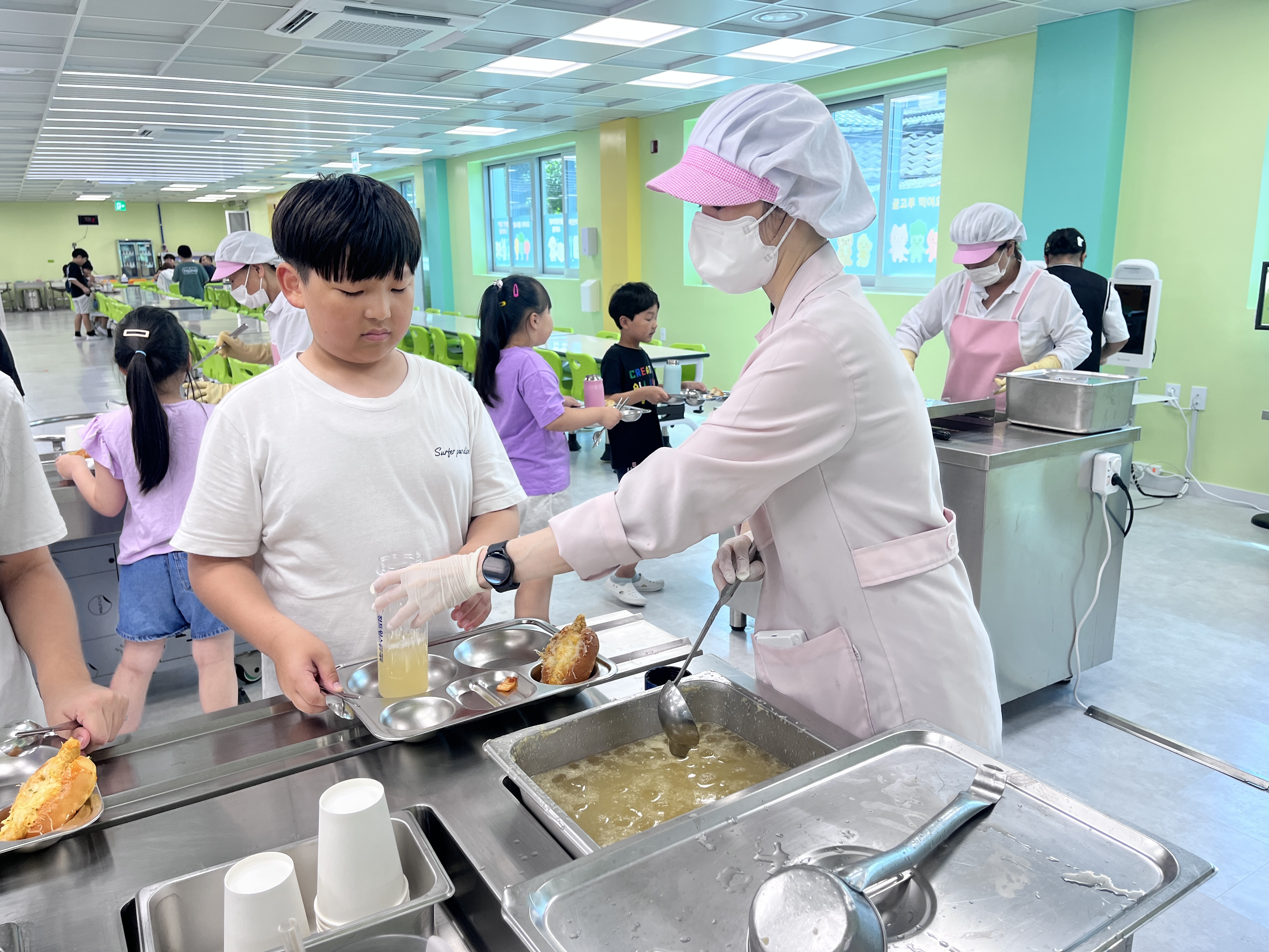 동두천초등학교,‘자원 순환의 날’기념   텀블러데이 행사 실시2 이미지