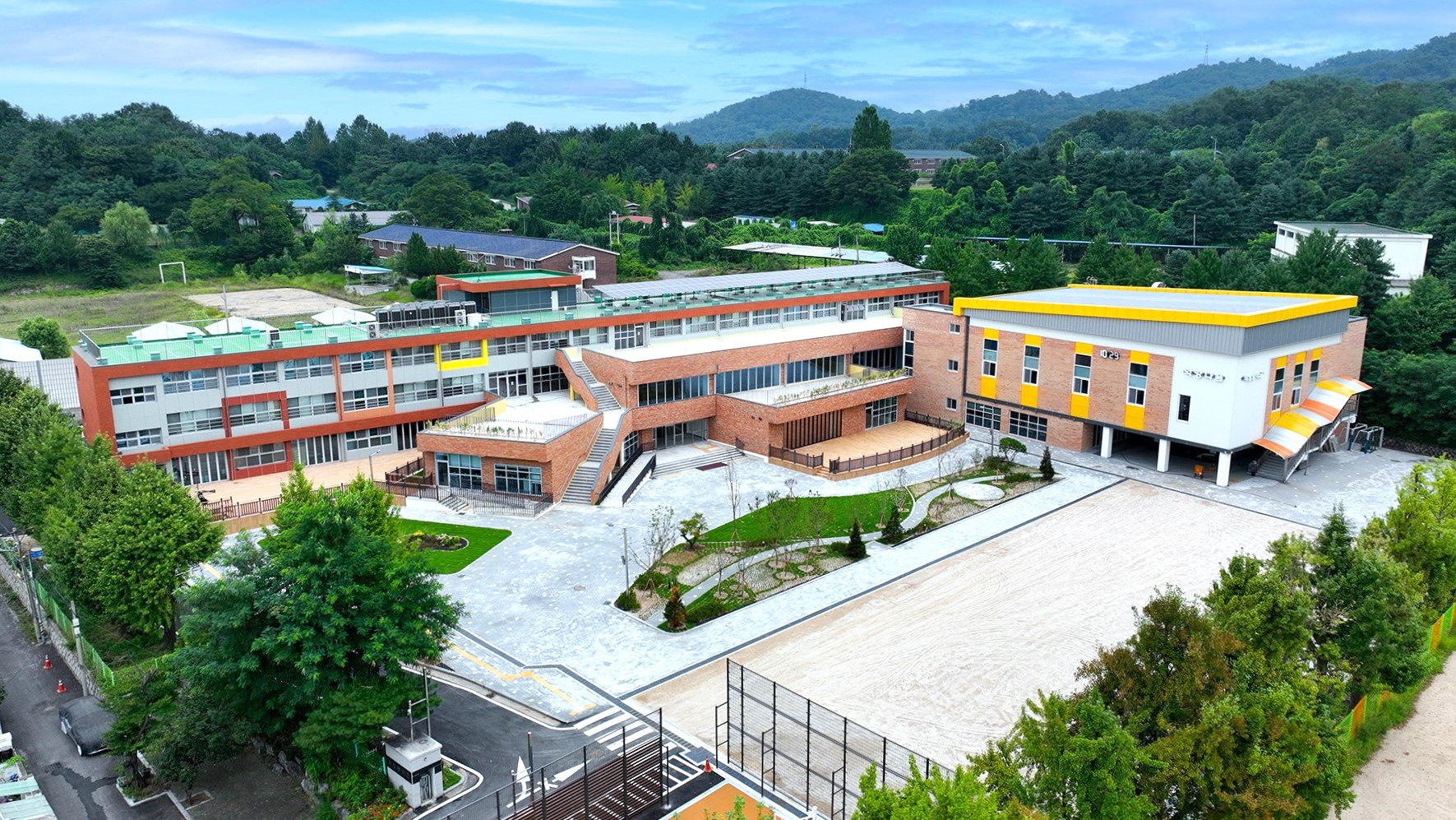 미래 교육환경을 선도하는 경기교육, 2025 공간재구조화사업 우수시설학교 선정5 이미지