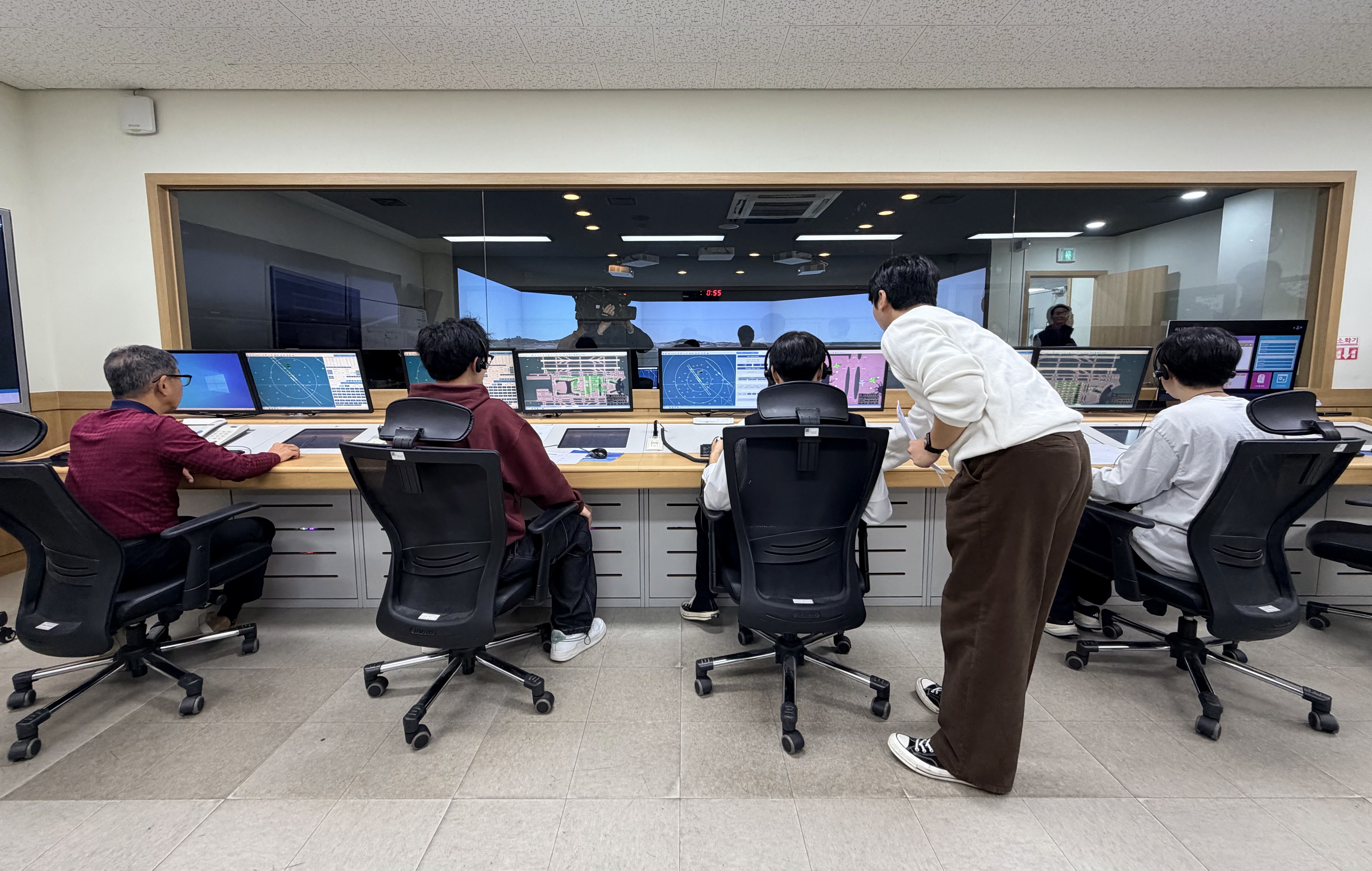 임태희 교육감, “ 항공 특화 경기공유학교로  미래 인재 날개를 펼치게 할 것”8 이미지