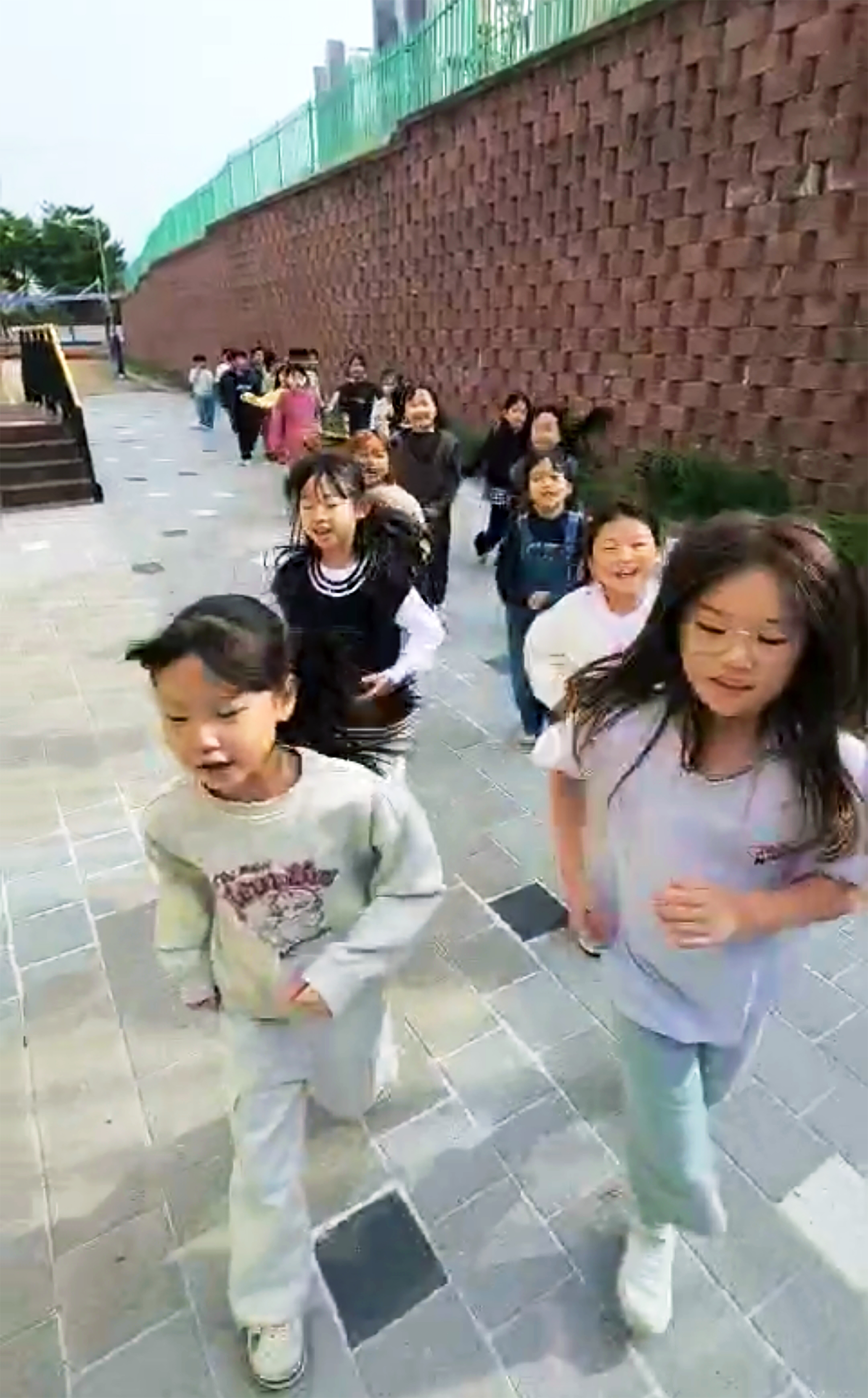 임태희 교육감도 뛰었다…  ‘하이러닝’ 8일 만에 지구 1.5바퀴 완주!3 이미지