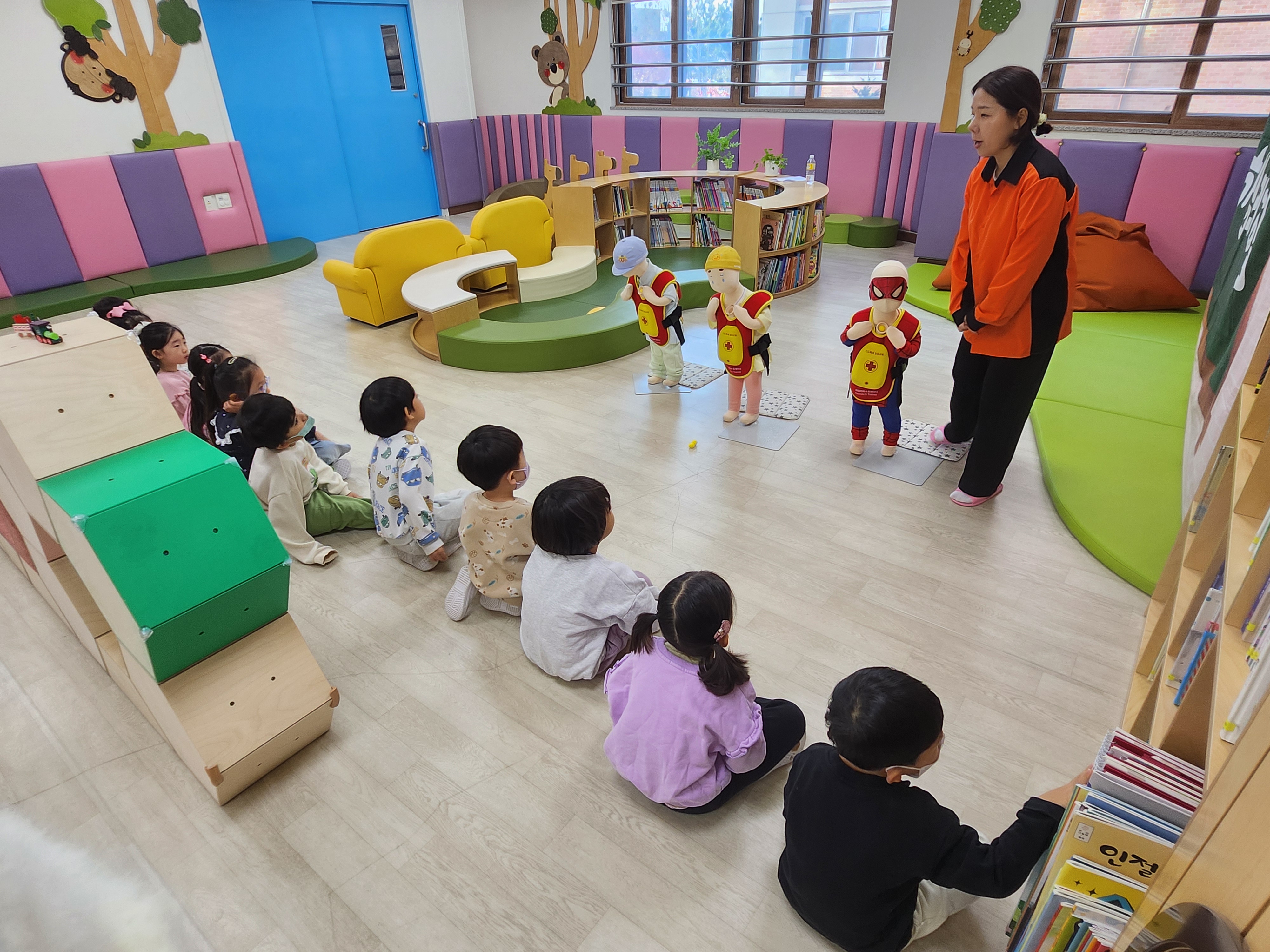 배곧누리초등학교병설유치원   “놀고 체험하고 배우는 안전체험 한마당”운영5 이미지