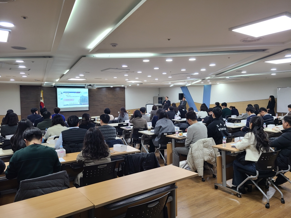 학교 인력난 해소 돕는다! 경기도교육청, 교육공무직 담당자 역량 강화2 이미지