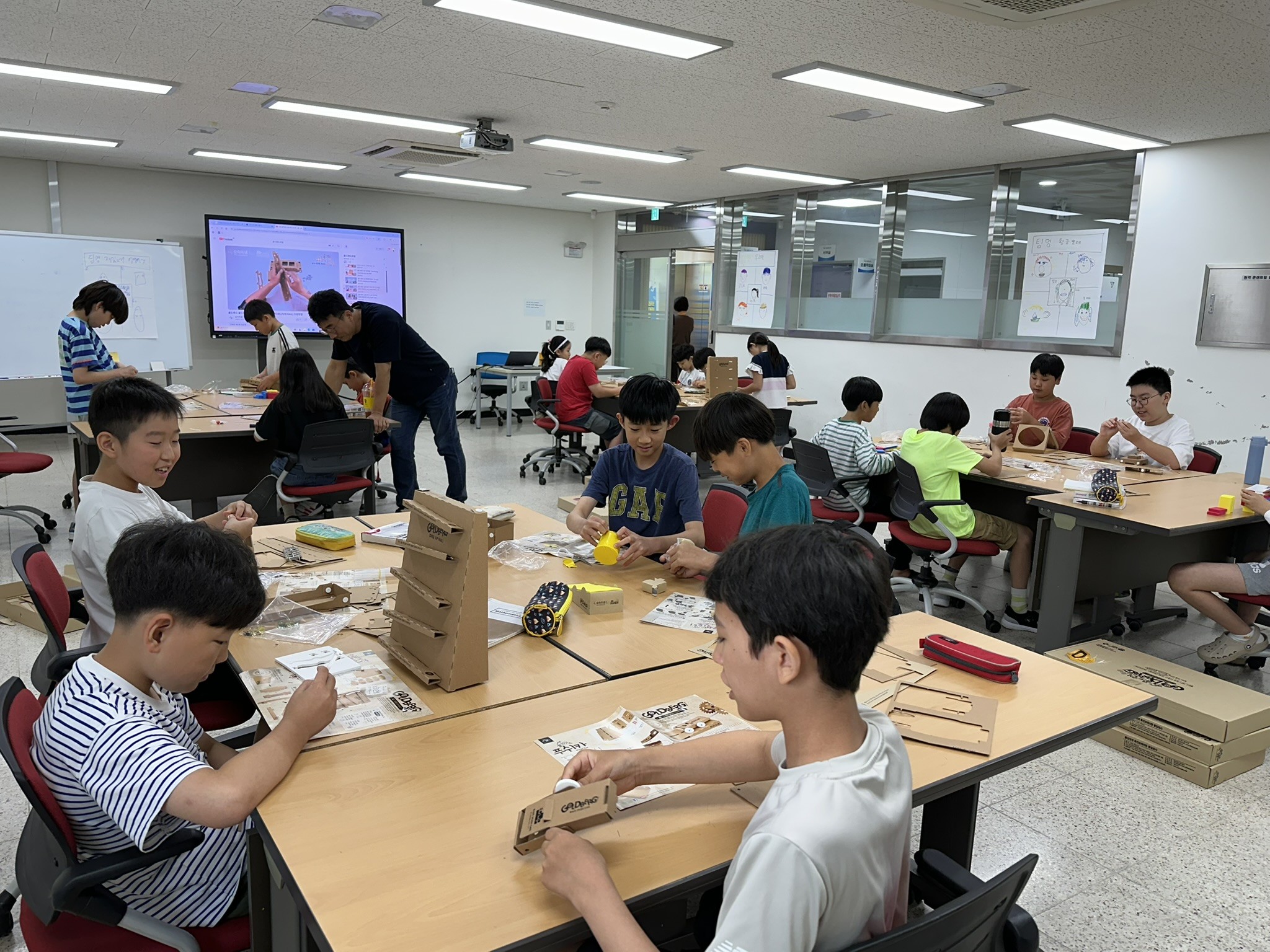 고양교육지원청부설발명교육센터, 2년 연속 전국 우수발명교육센터 지식재산처장상 수상 쾌거!3 이미지