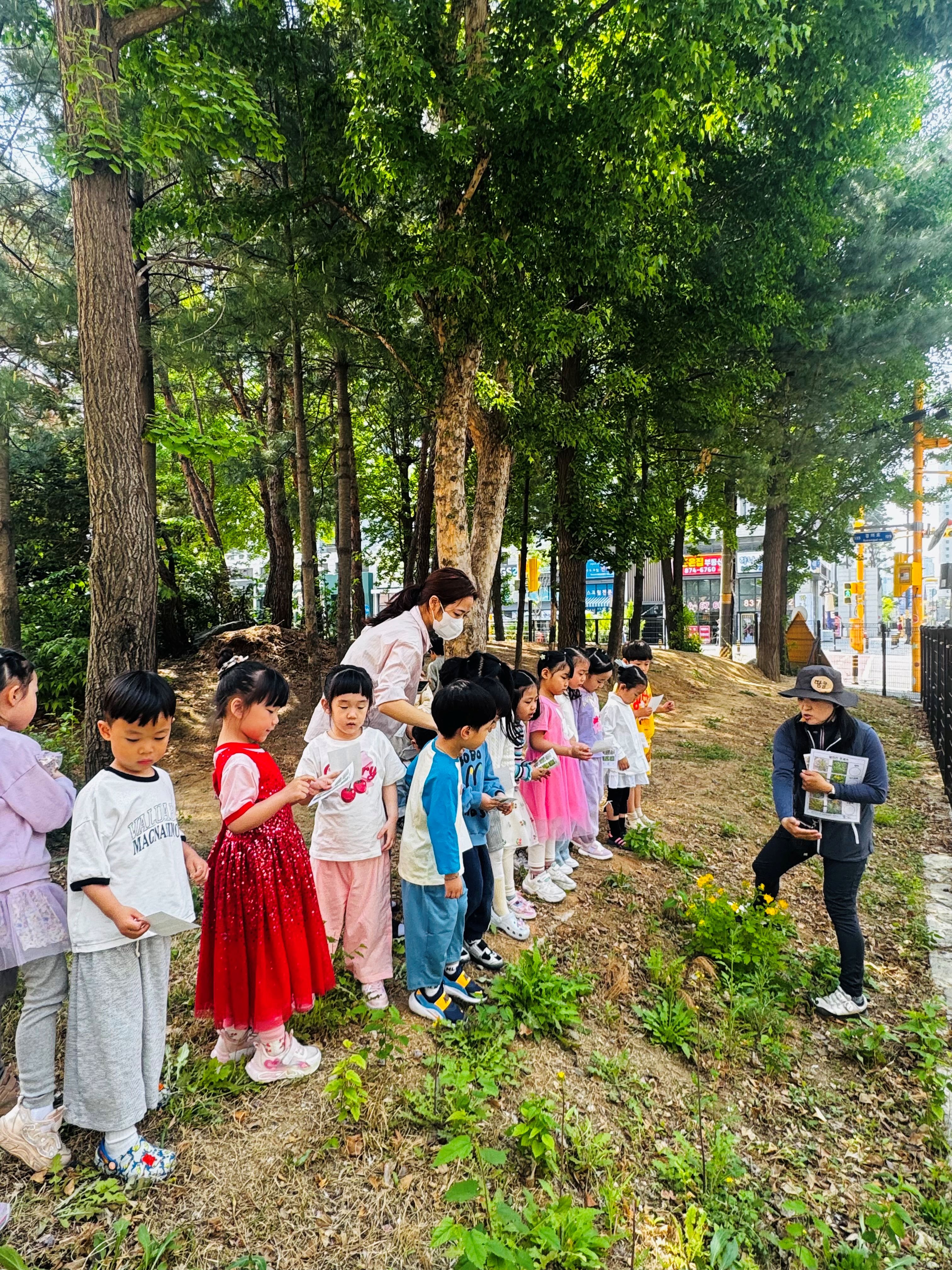 하이터치(High Touch) 교육으로 미래의 꿈을 키우는 경의 어린이날 축제1 이미지