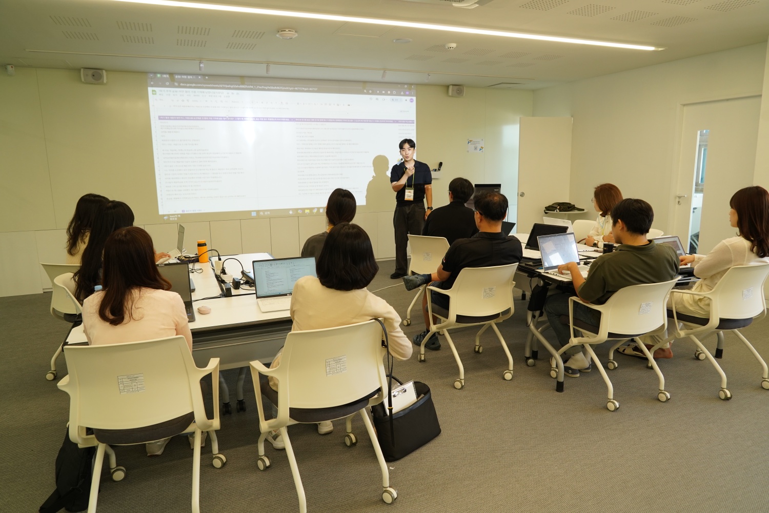 포천교육지원청, 수석 ·고경력 교사의 맞춤형 멘토링으로 신규 교사의 첫걸음을 응원합니다.2 이미지