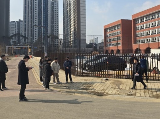 화성오산교육지원청, 초등학교 통학로 유관기관 합동 점검 실시3 이미지