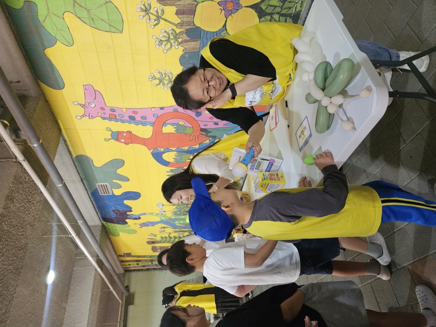 ‘책 속 이야기가 현실로!’ 양평 강상초, 학부모와 함께하는 ‘책마루 통통 한마당’ 축제 개최6 이미지