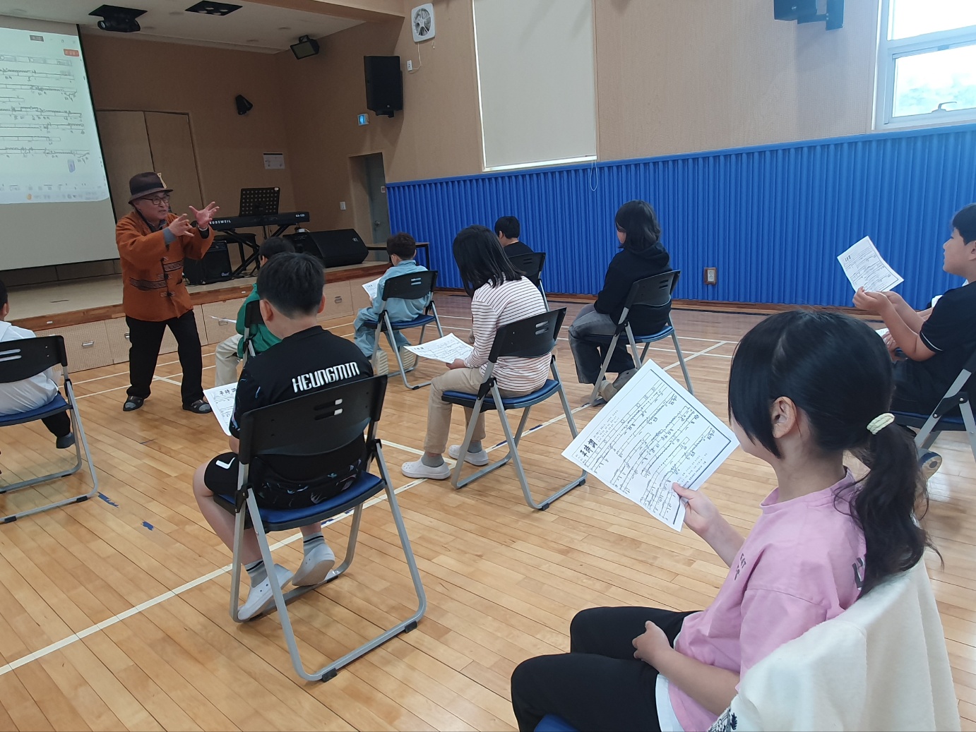  “전통의 소리를 통해 바른 인성과 자신감 키워요” 김포교육지원청,‘시조창 프로그램’운영4 이미지