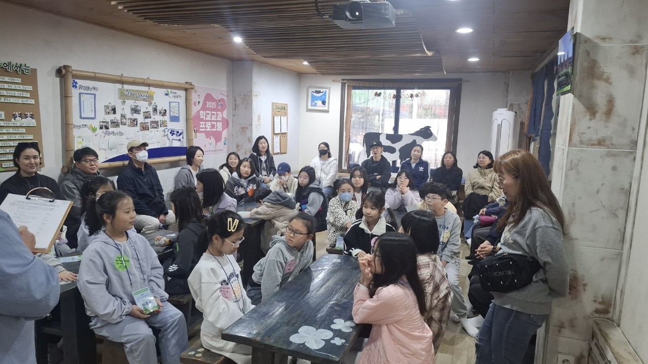 김포미래그린공유학교, ‘에코그린리더’ 가족과 함께하는 생태교육 ‘눈길’4 이미지