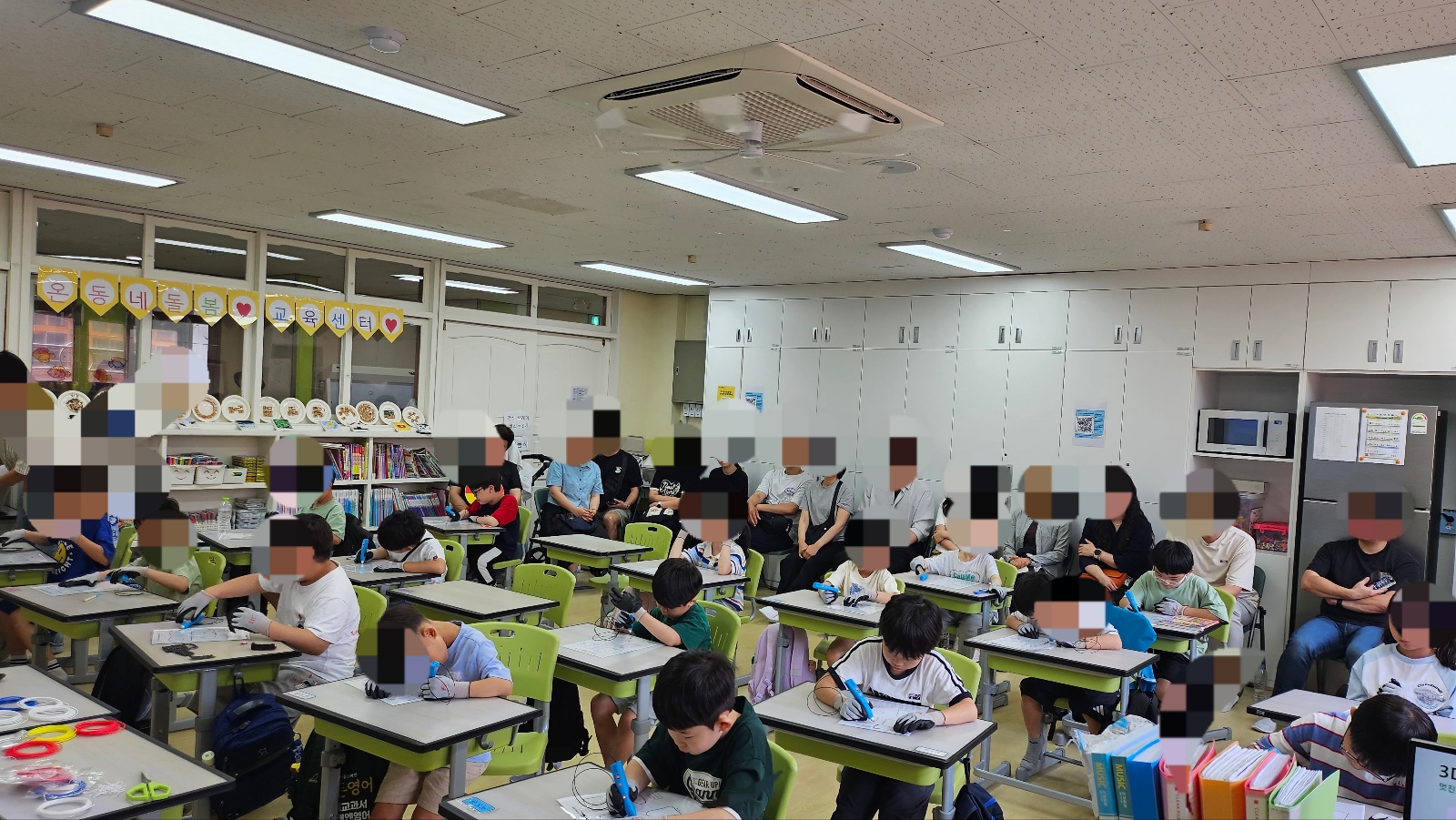 수원교육지원청, 온동네 돌봄·교육센터 공개수업으로 학부모와 소통…“우리 아이 배움터, 직접 보니 든든해요”3 이미지