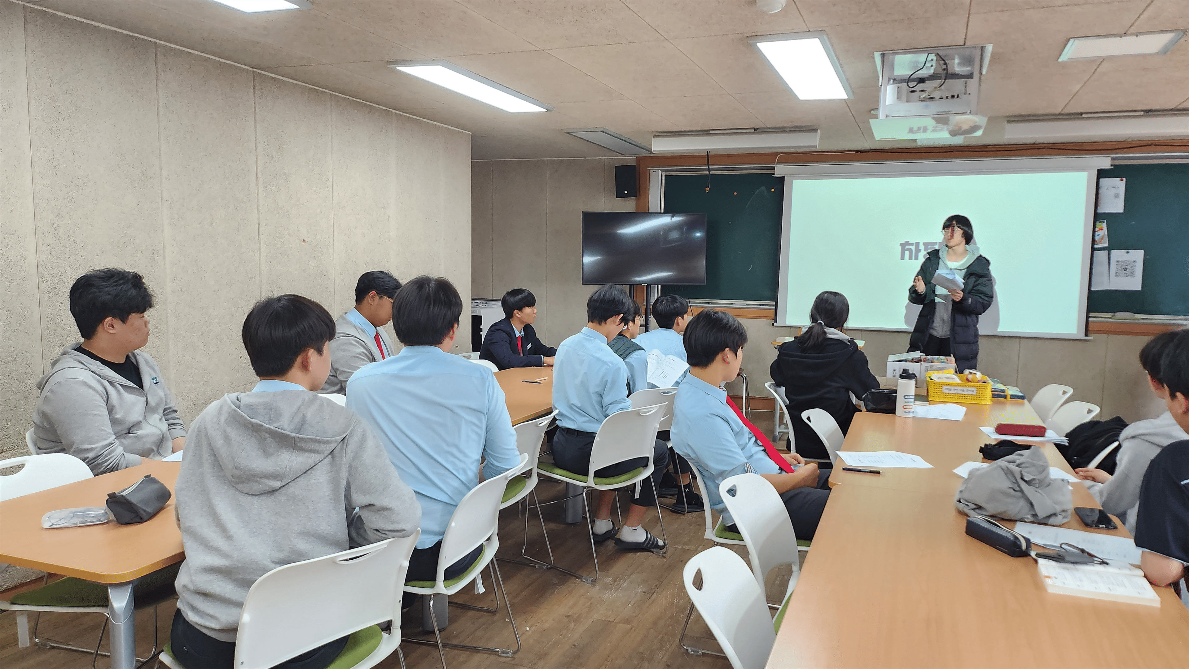 평택고,‘RAS 교육’과‘폰 프리 스쿨’방향에 발맞춰 ‘독서 마라톤’과‘독서 나눔’으로 독서 문화 활성화2 이미지