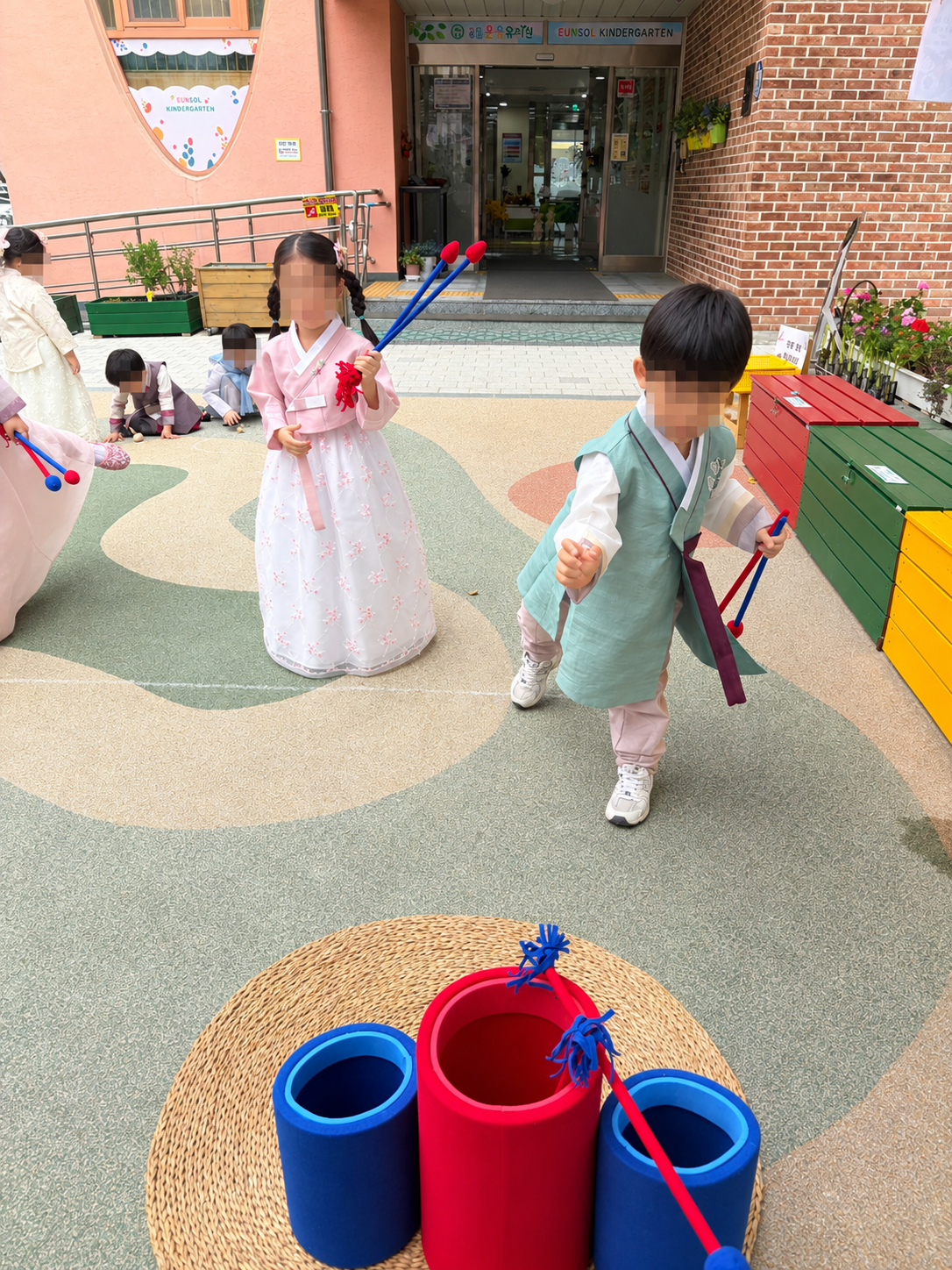  공립은솔유치원, RAS 교육과 함께하는 「옛 멋 따라, 예절 따라 전통한마당」 운영2 이미지