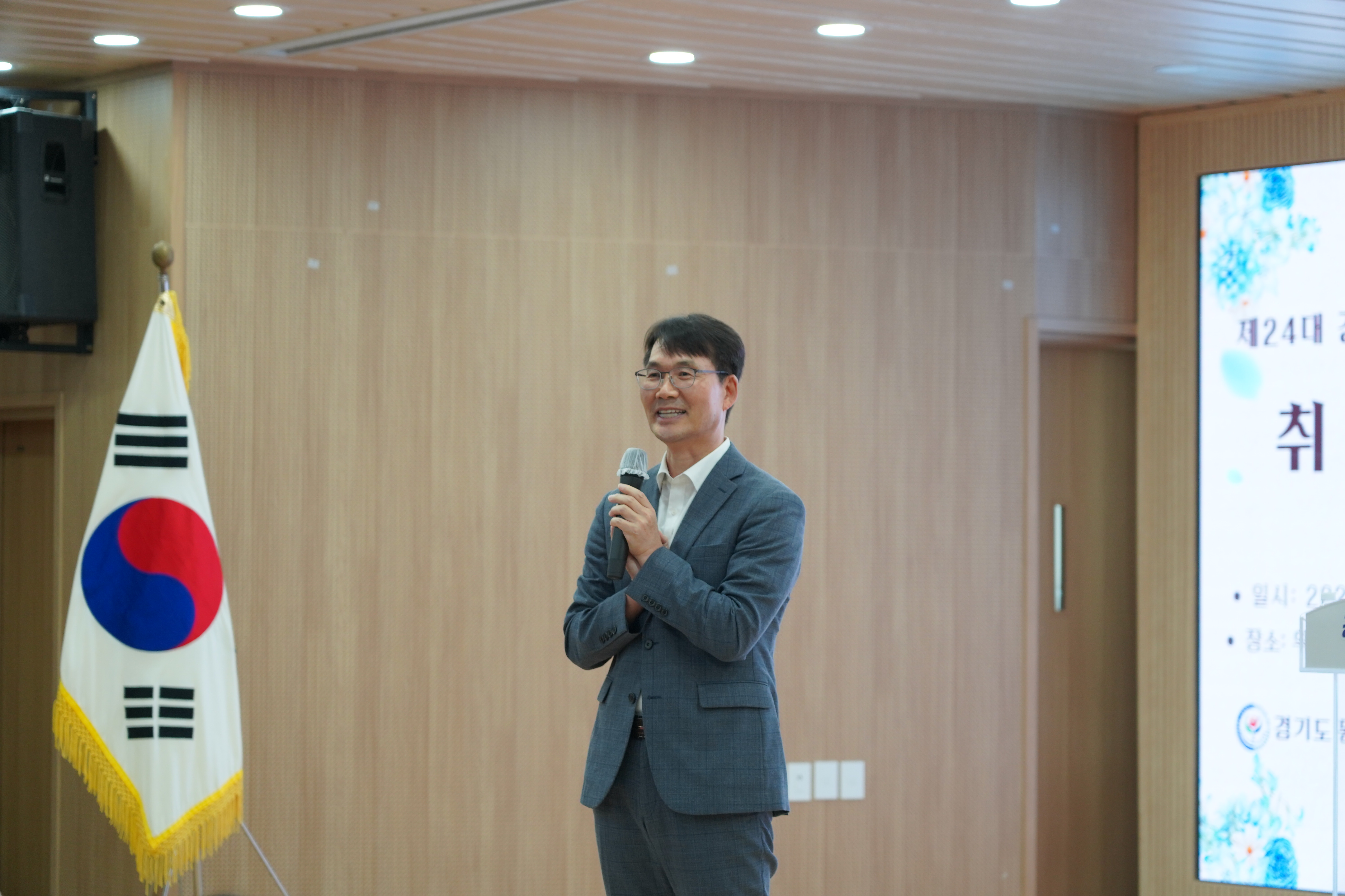 강정수 제24대 동두천양주교육장 취임... “첫날부터 학교 현장으로”3 이미지
