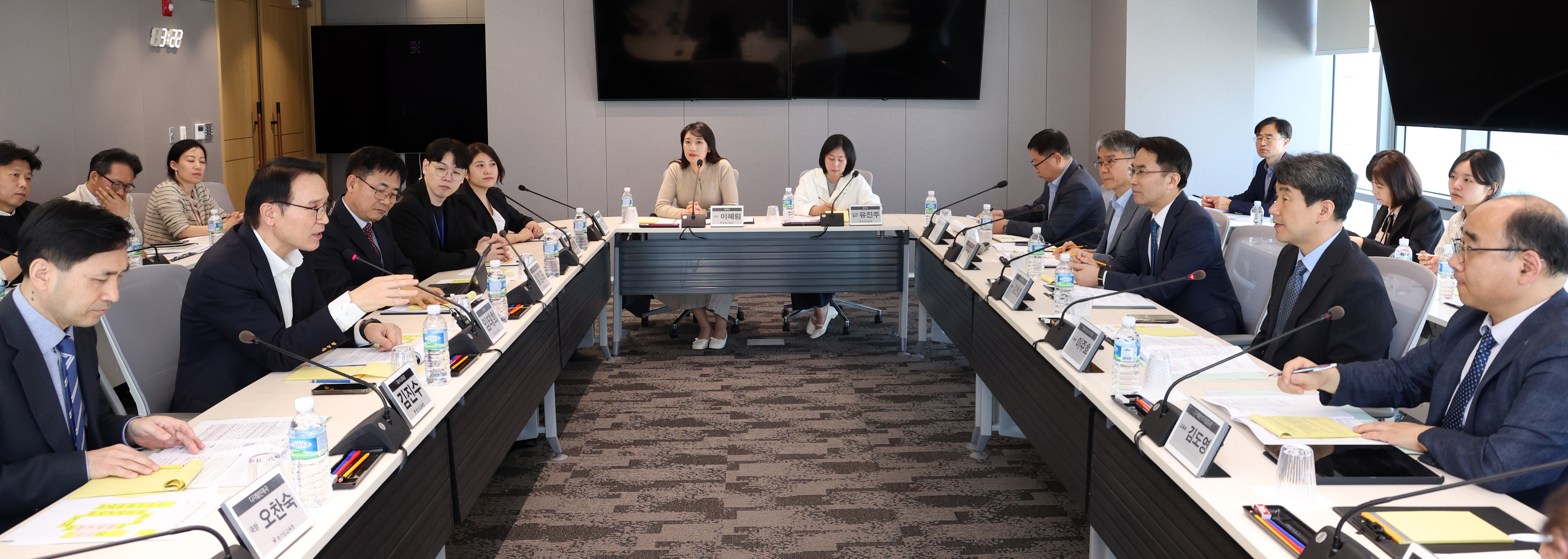교육청-교육부 인공지능 디지털교과서(AIDT) 현장 간담회 이미지1