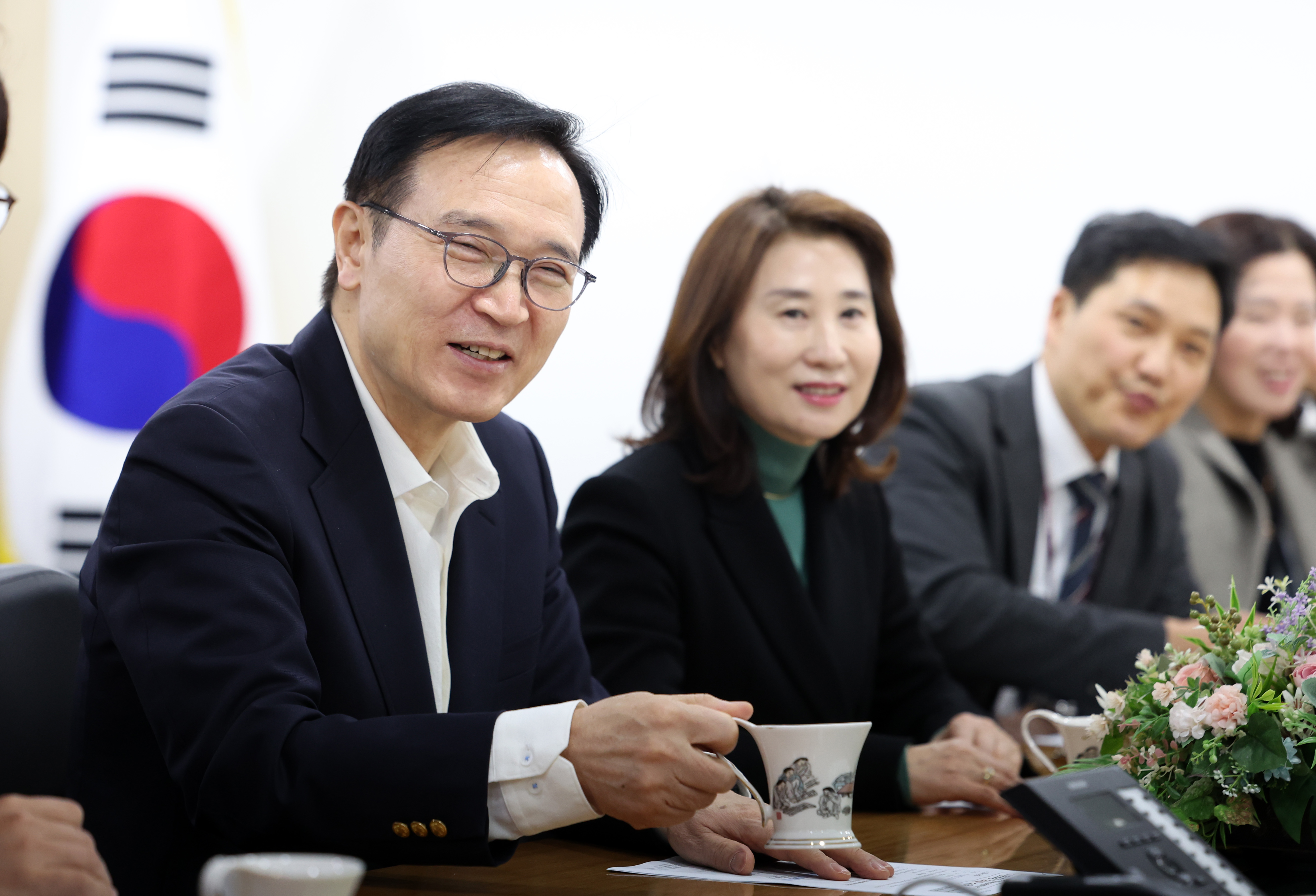 2025년 기초지자체 교육협력에 따른 경기도교육감 기관표창 및 감사패 전달식3 이미지