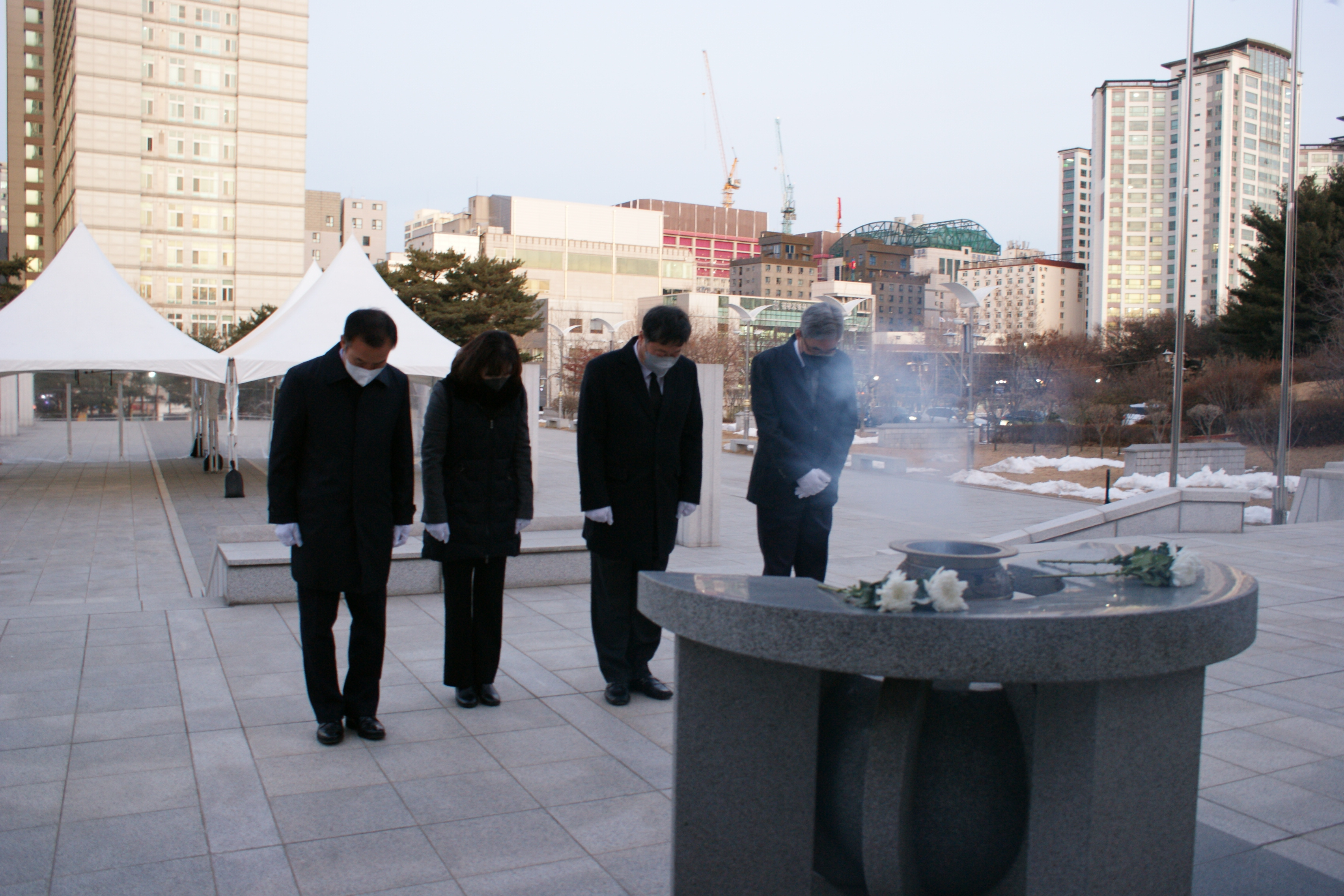 수원교육지원청, 2023 현충탑 참배를 시작으로 시무식 실시1 이미지