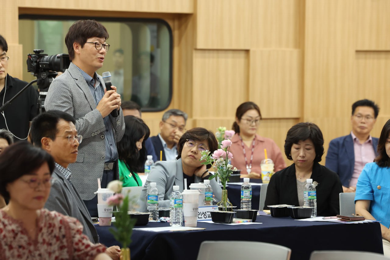 임태희 교육감, “경기교육정책 추진을 위해 교육전문직원의 역할 중요”1 이미지