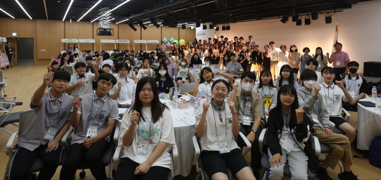 70명 학생 작가와 선생님이 함께 하는 '나도 작가 책 출판 기념회'5 이미지