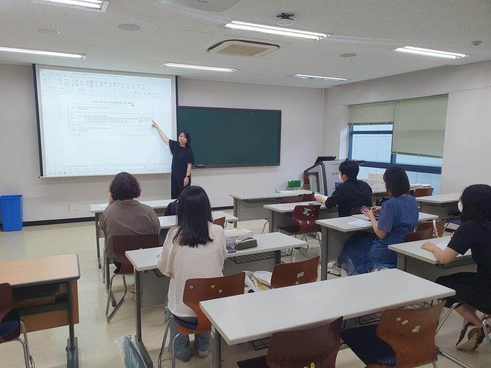 수원교육지원청, 단국대 사범대학 협력  찾아가는 3~4학년 더자람멘토링으로 기초학력도 더 자람1 이미지