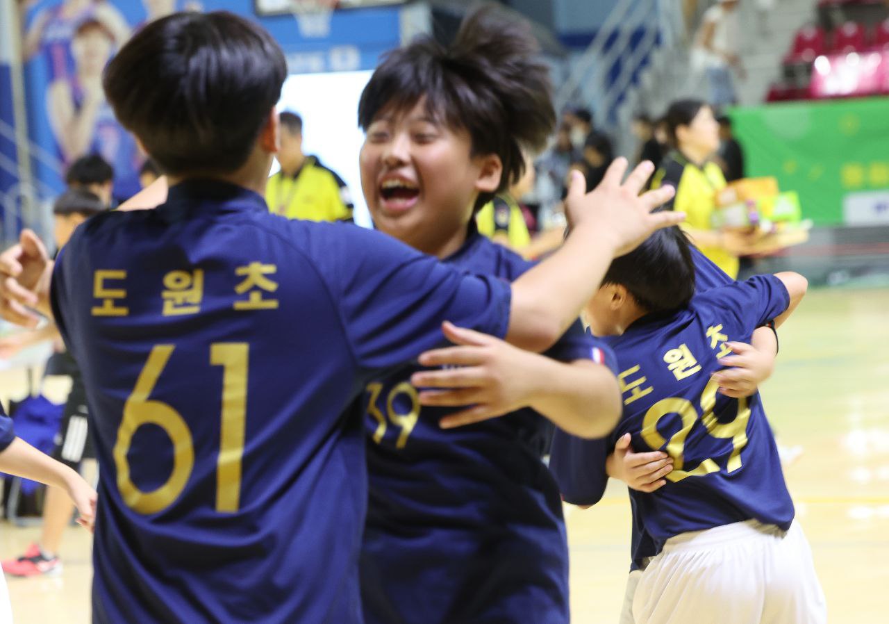 임태희 교육감, 승패보다 도전에 기쁨 느끼고 함께 즐기는 스포츠 축제 되길1 이미지