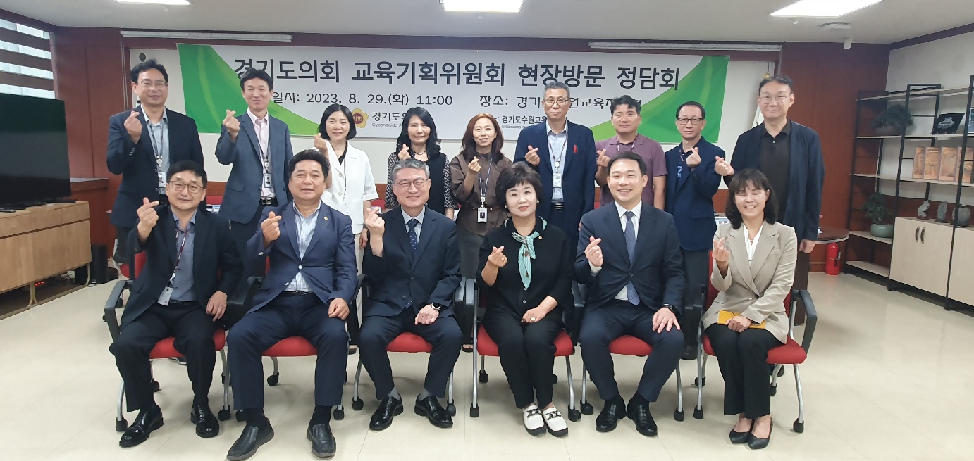 수원교육지원청, 황진희 경기도의회 교육기획위원장 교육지원청 현장 방문 실시1 이미지