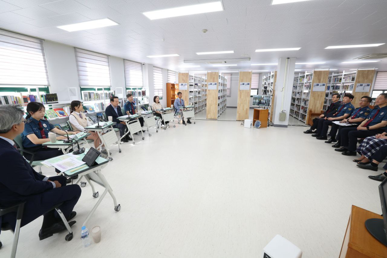 경기도교육청-경기남부경찰청 학교폭력 예방 위한 교육공동체 공감 토의 개최2 이미지