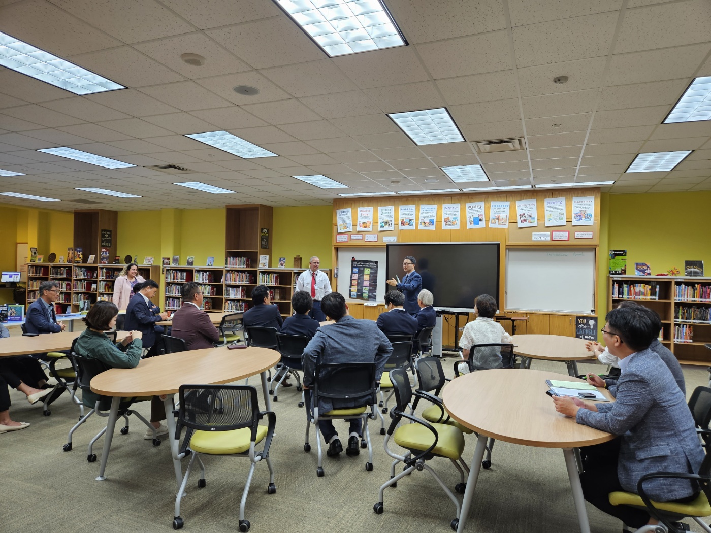 경기도의회 교육기획위원회·경기도평택교육지원청 캠프 험프리스 현장 방문5 이미지