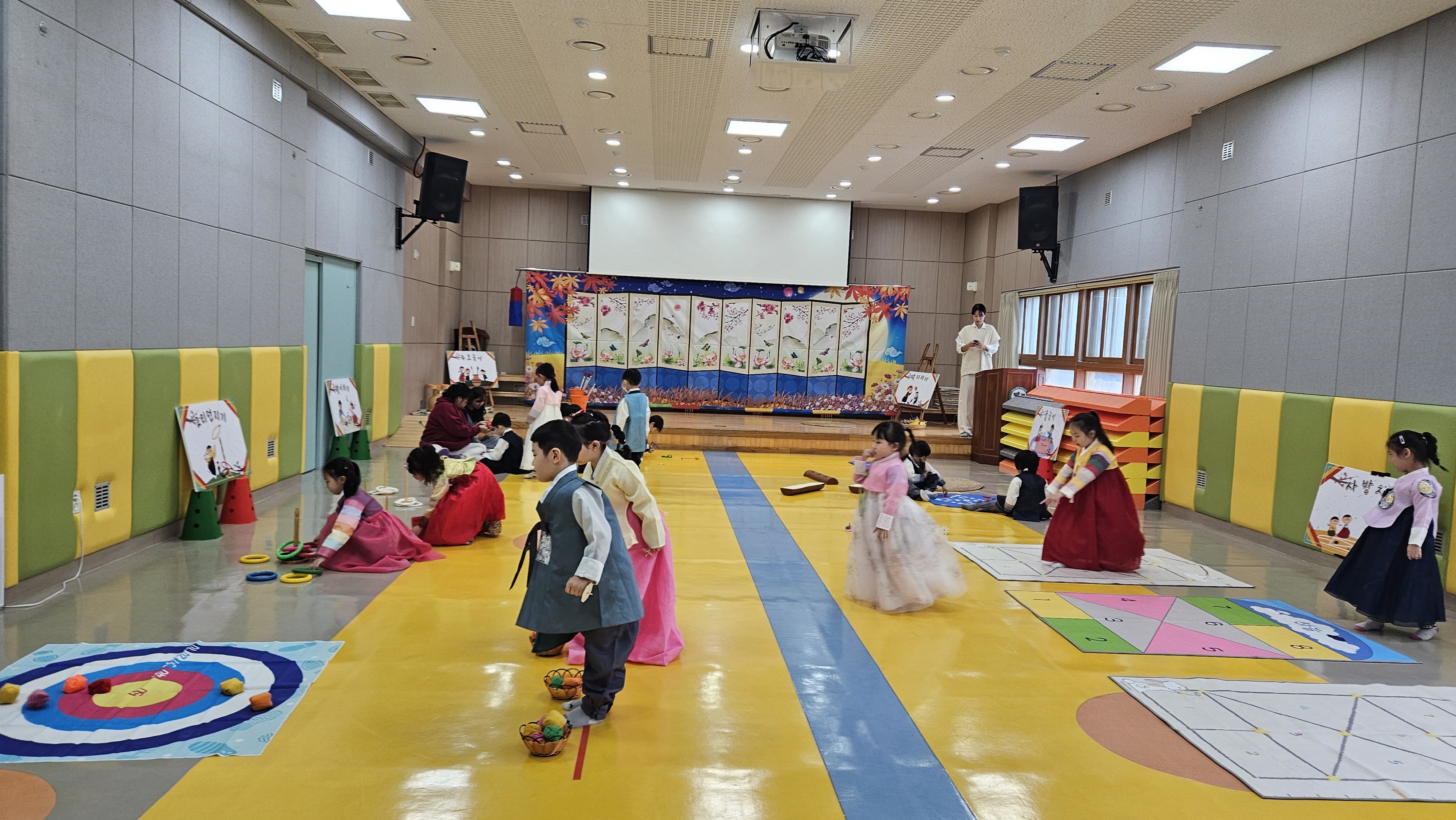 성남 은솔유치원 추석맞이 전통놀이의 날 운영1 이미지