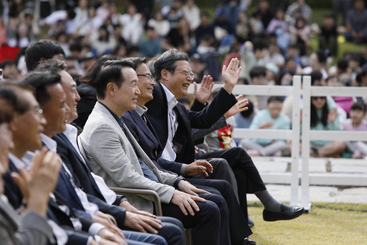 임태희 교육감 “과학적이고 쉬운 한글, 공부뿐만 아니라 세계 활동에도 큰 도움”1 이미지