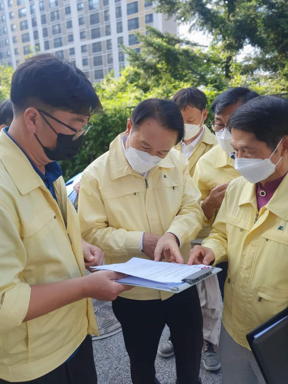 경기도교육청, 안전한 학교와 지역경제 활성화 두 마리 토끼 한번에 노린다3 이미지
