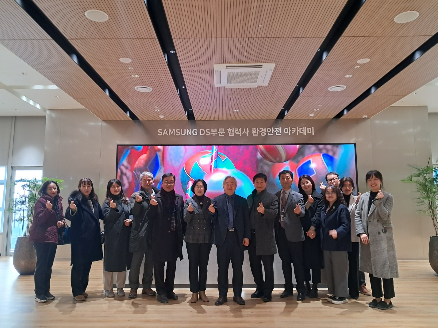 평택교육지원청, 평택지역구 도의원과 함께 VR 안전 체험 실시4 이미지