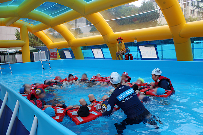 경기 초등학생 85.8%, 생존수영교육에 만족1 이미지