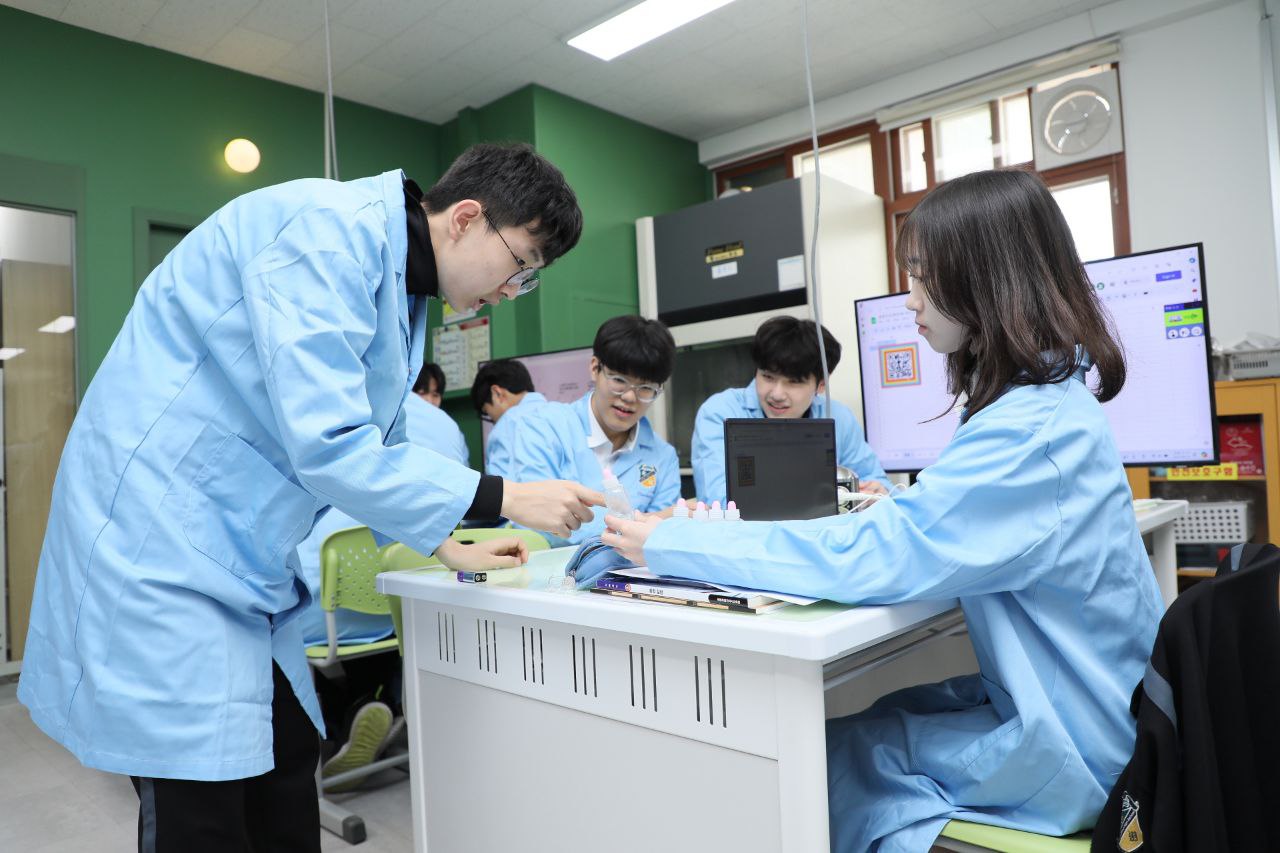 수학・과학교육 강화로 이공계 인재 육성 과학고 신규 지정, 영재교육, 미래형 과학실 구축1 이미지