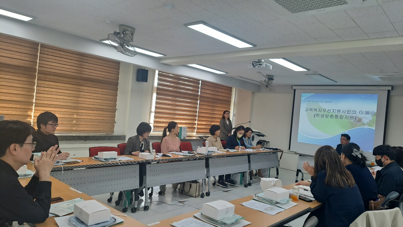 수원교육지원청, 교육복지우선지원사업  연계학교 관계자 역량강화 연수로 학생중심 사업 운영3 이미지