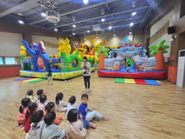 의정부 송양유치원,   어린이날 기념 축제의 날 “학부모회 ’와 함께 운영1 이미지