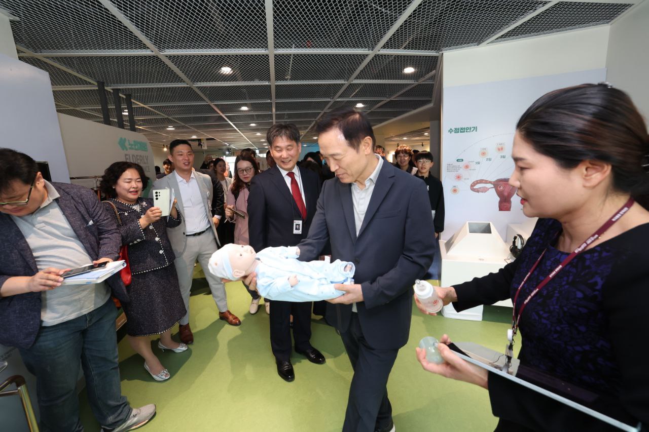 임태희 교육감, “경기도에서 교육 받는 모든 학생 신체와 정신, 건강하게 살아가는 기초 갖추도록”6 이미지